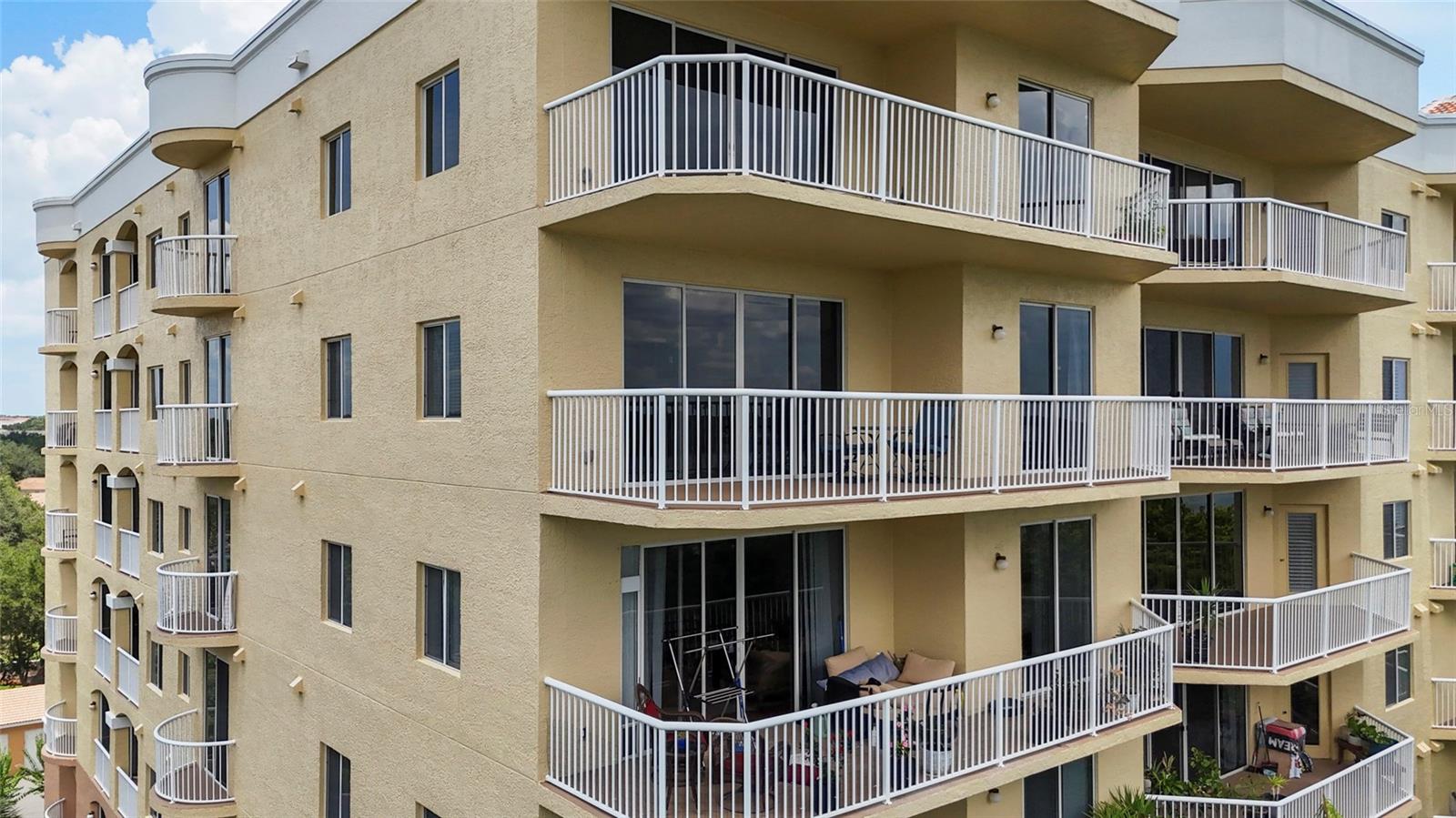 PROMENADE PH 1 - Residential