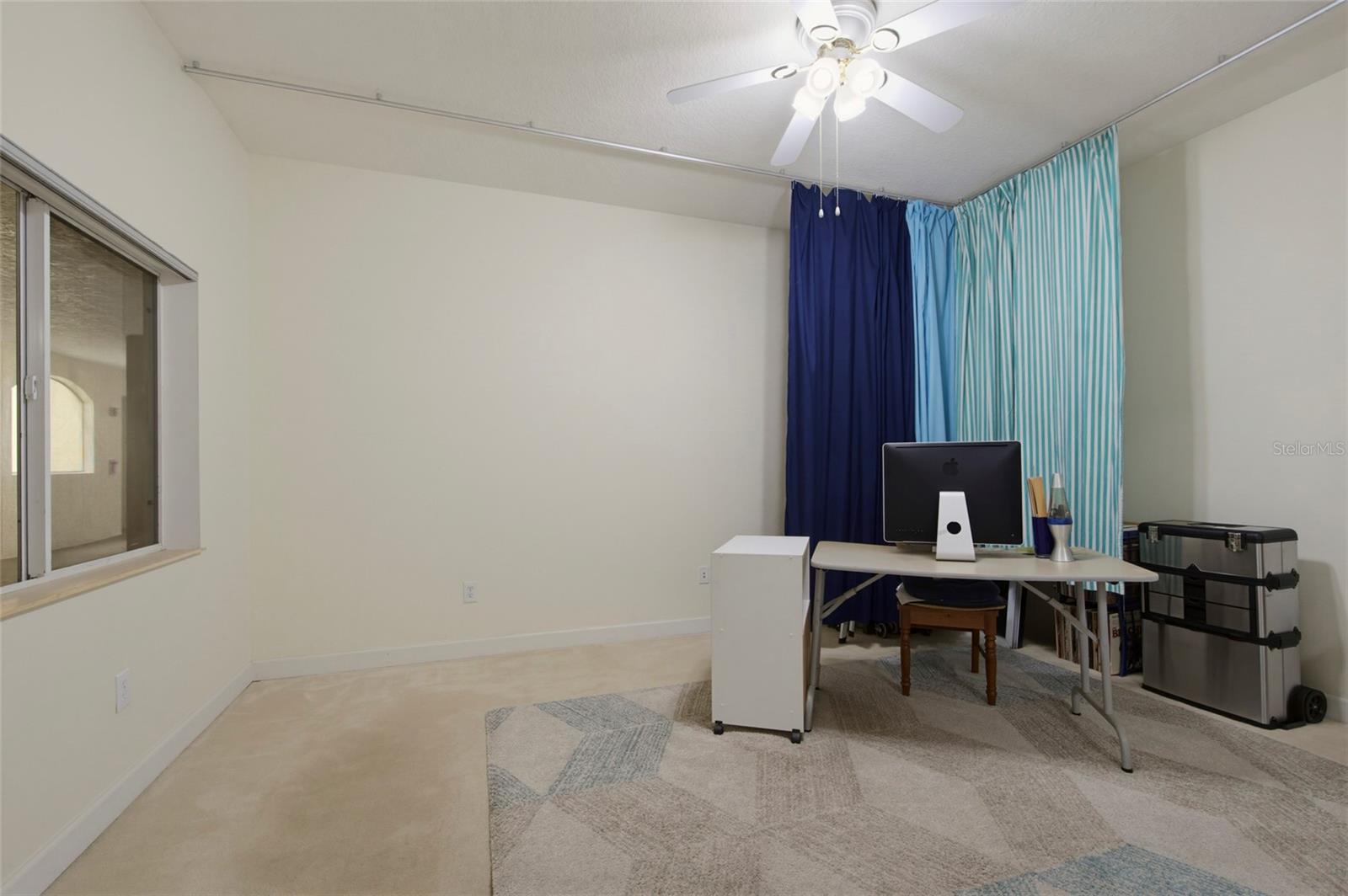 PROMENADE PH 1 - Residential