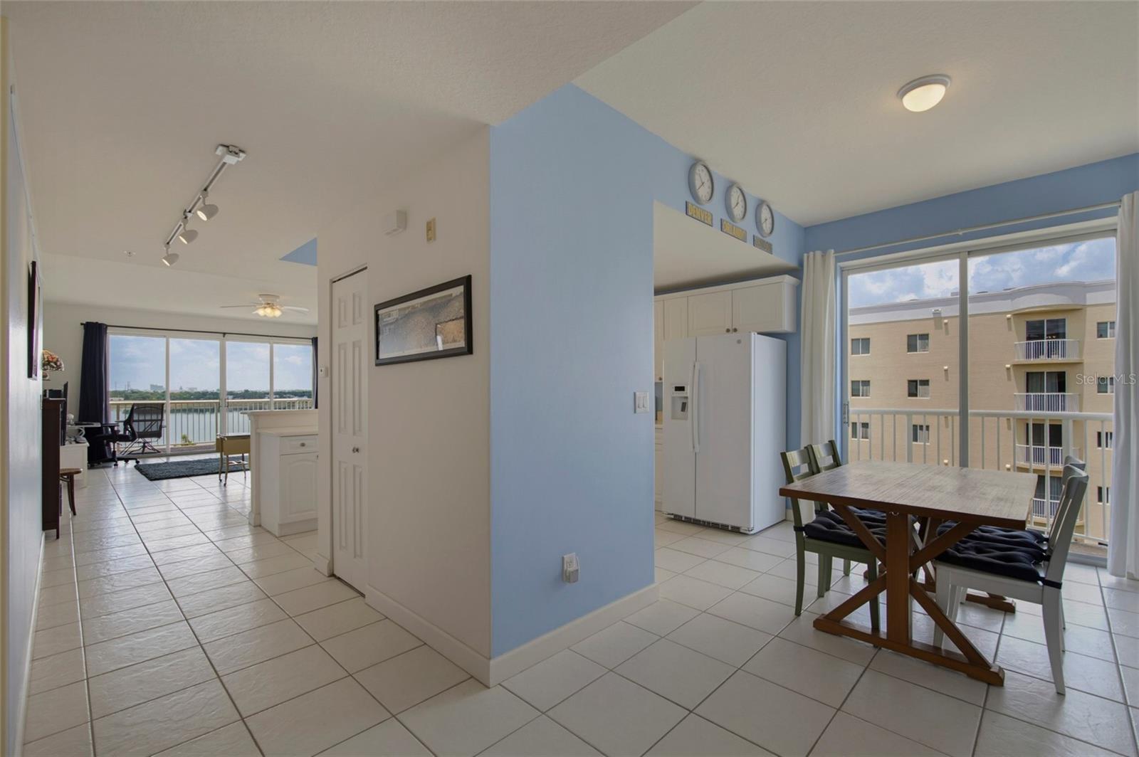 PROMENADE PH 1 - Residential