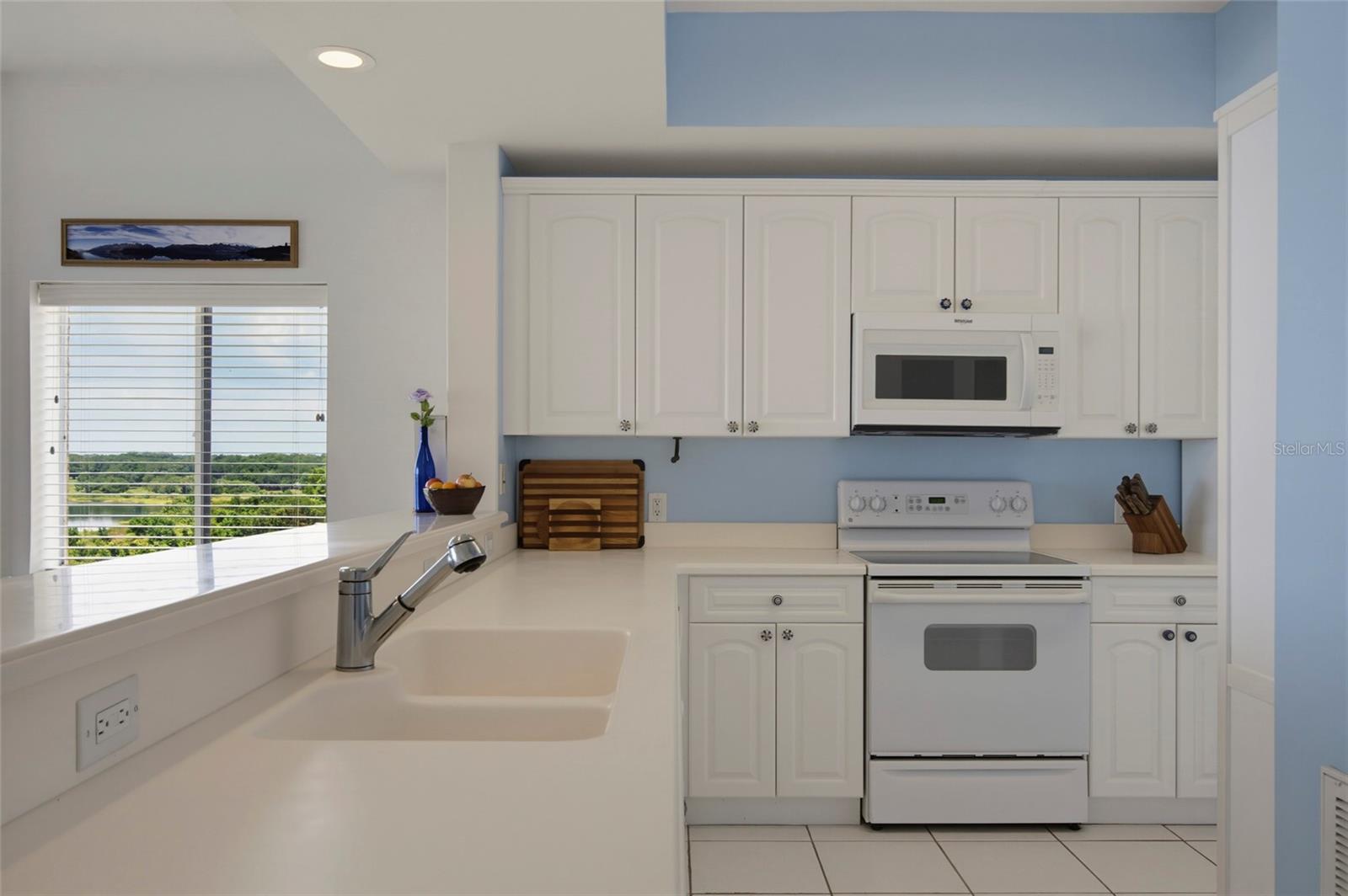 PROMENADE PH 1 - Residential
