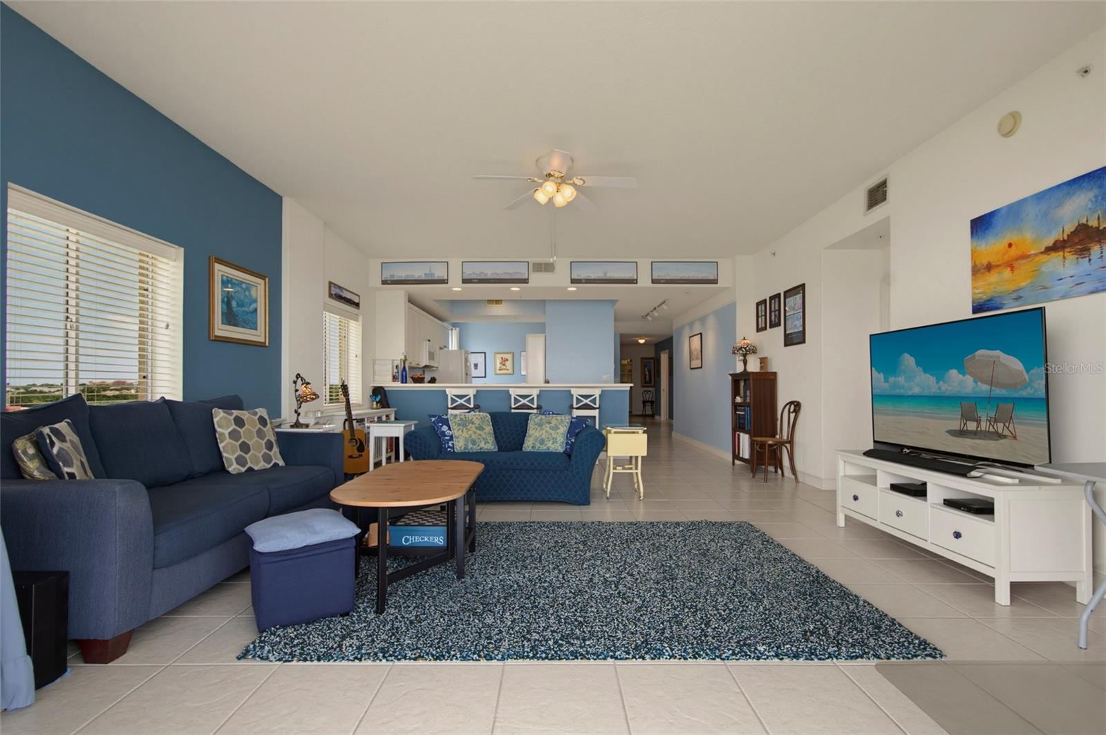 PROMENADE PH 1 - Residential