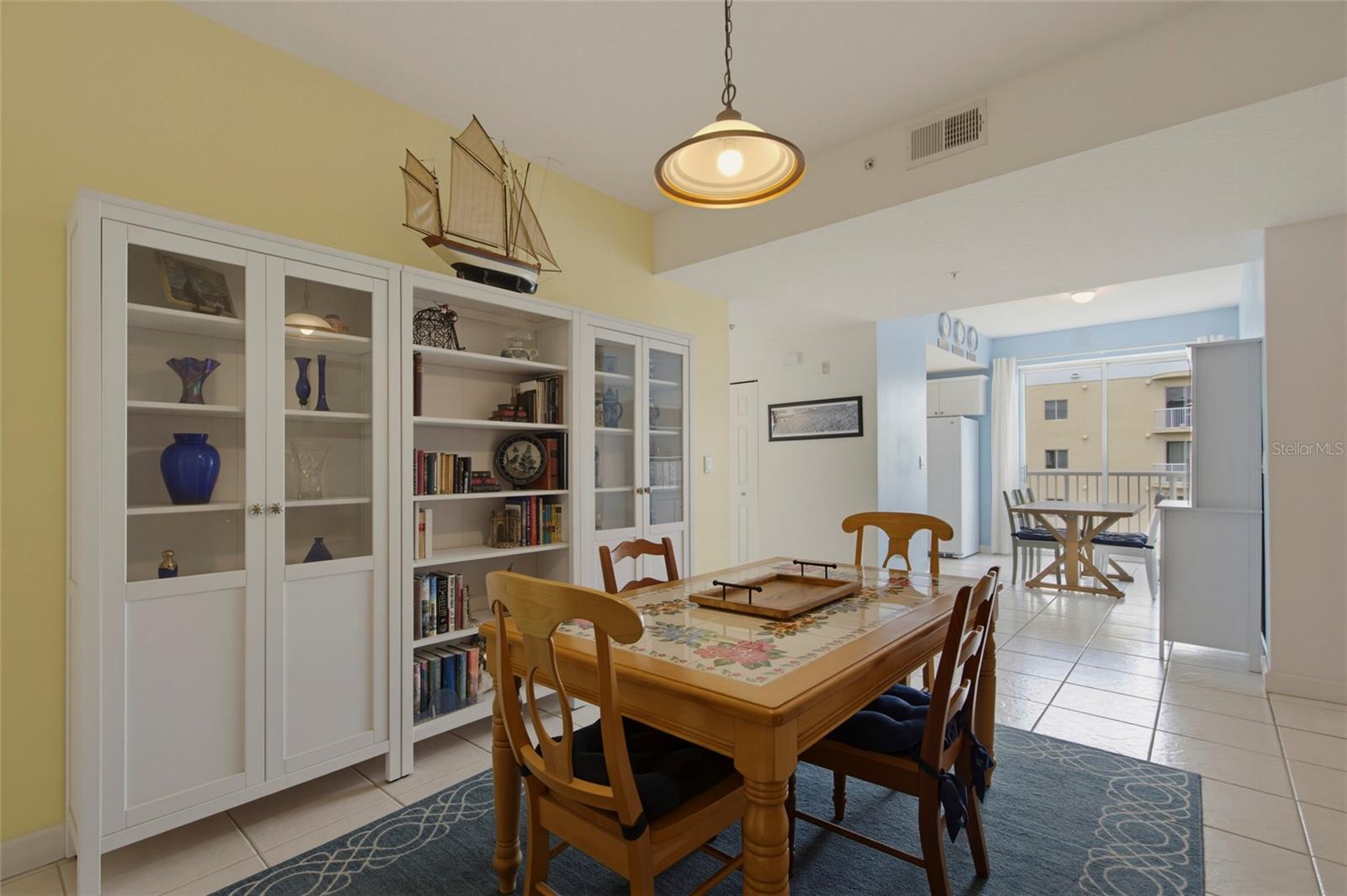 PROMENADE PH 1 - Residential