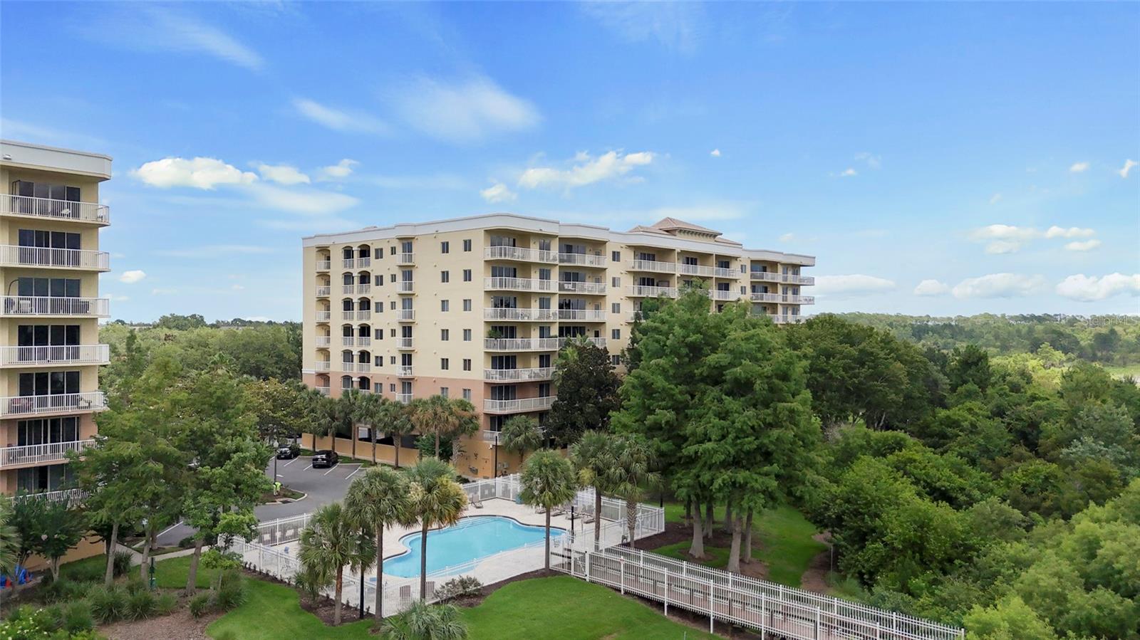 PROMENADE PH 1 - Residential