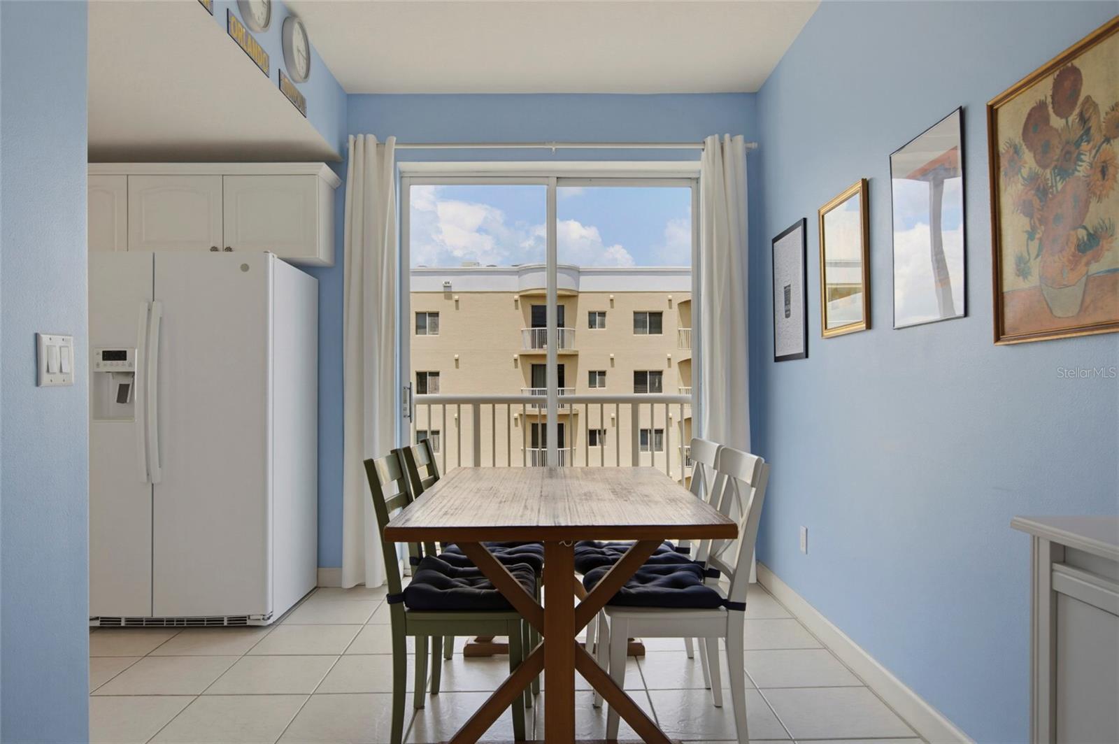 PROMENADE PH 1 - Residential