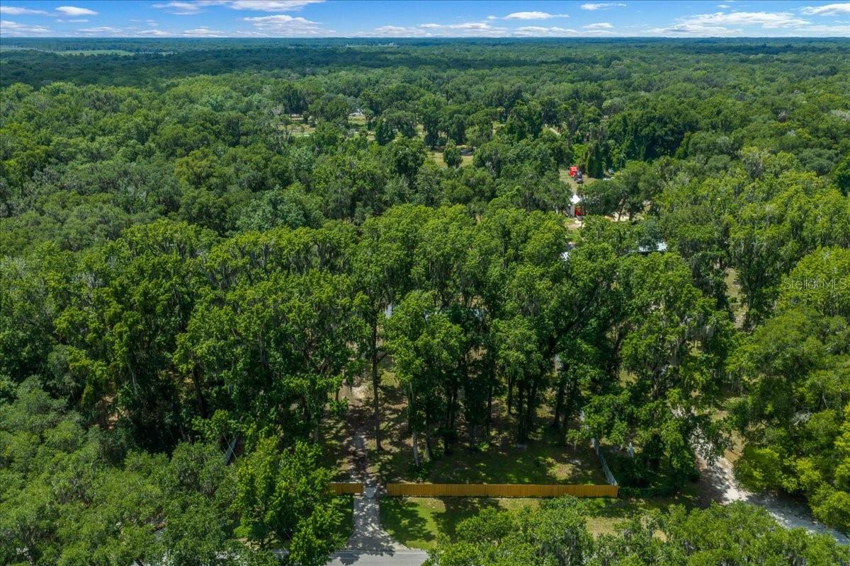 TOWERING OAKS TRACT 8 - Residential