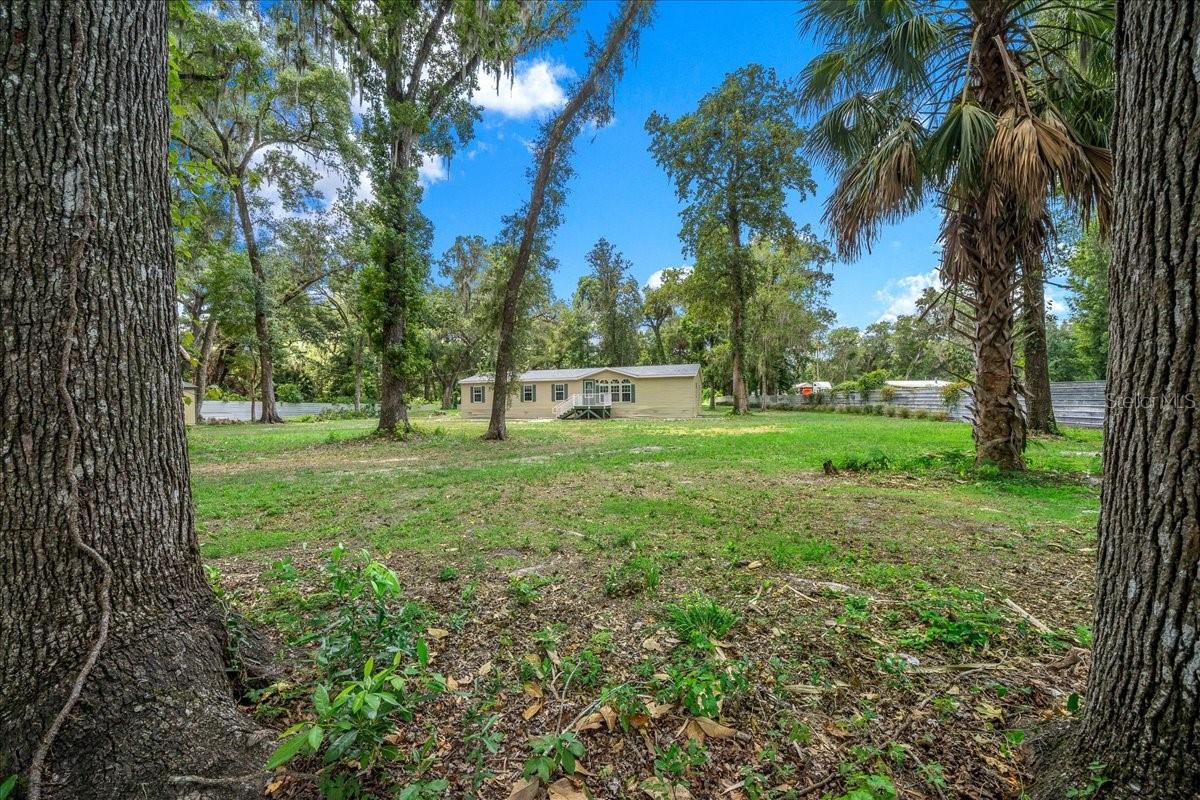 TOWERING OAKS TRACT 8 - Residential