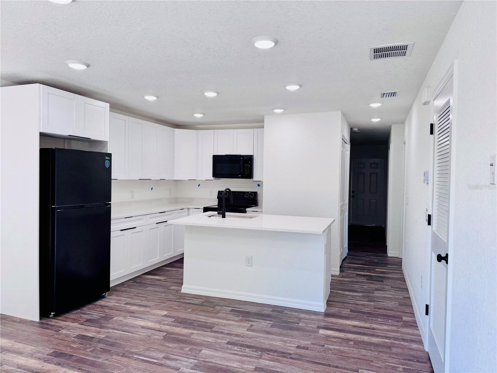 PEACE RIVER SHORES - Residential Income
