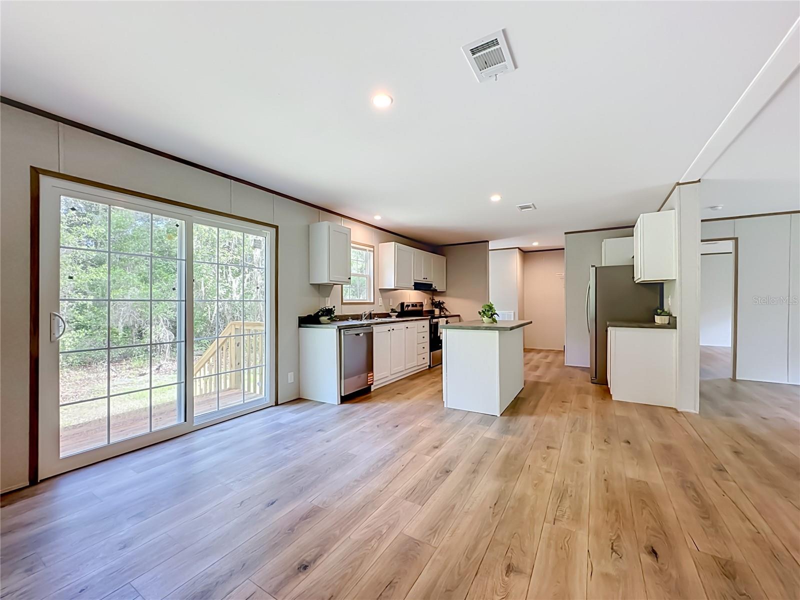 ST JOHNS RIVERSIDE ESTATES - Residential