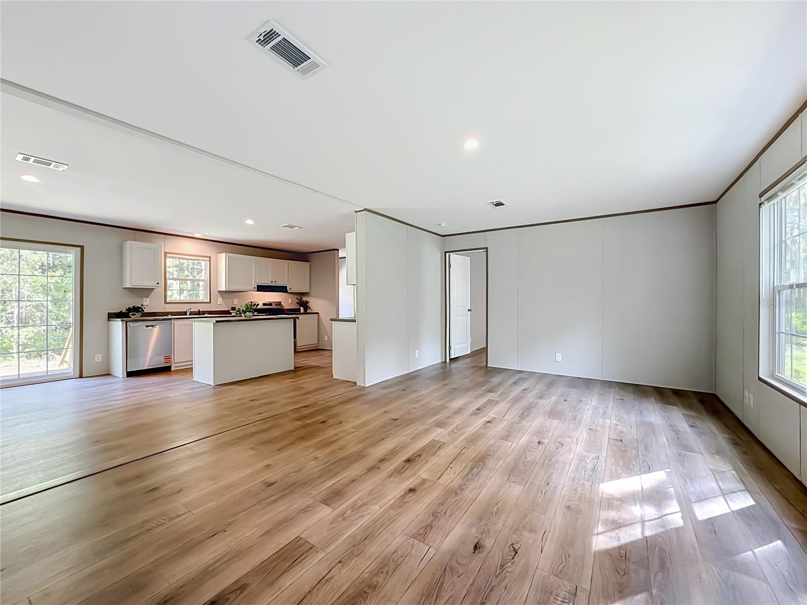 ST JOHNS RIVERSIDE ESTATES - Residential