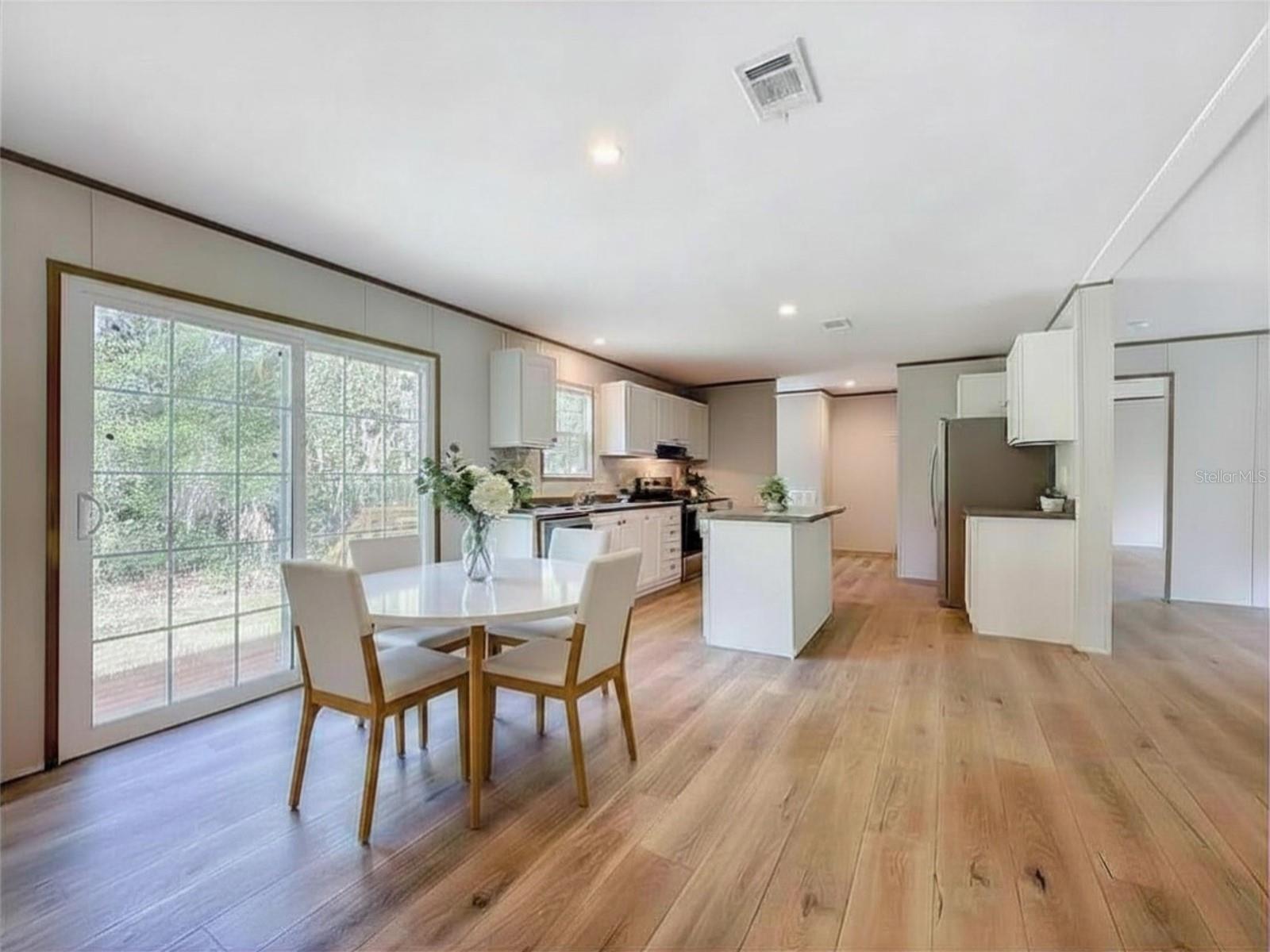ST JOHNS RIVERSIDE ESTATES - Residential