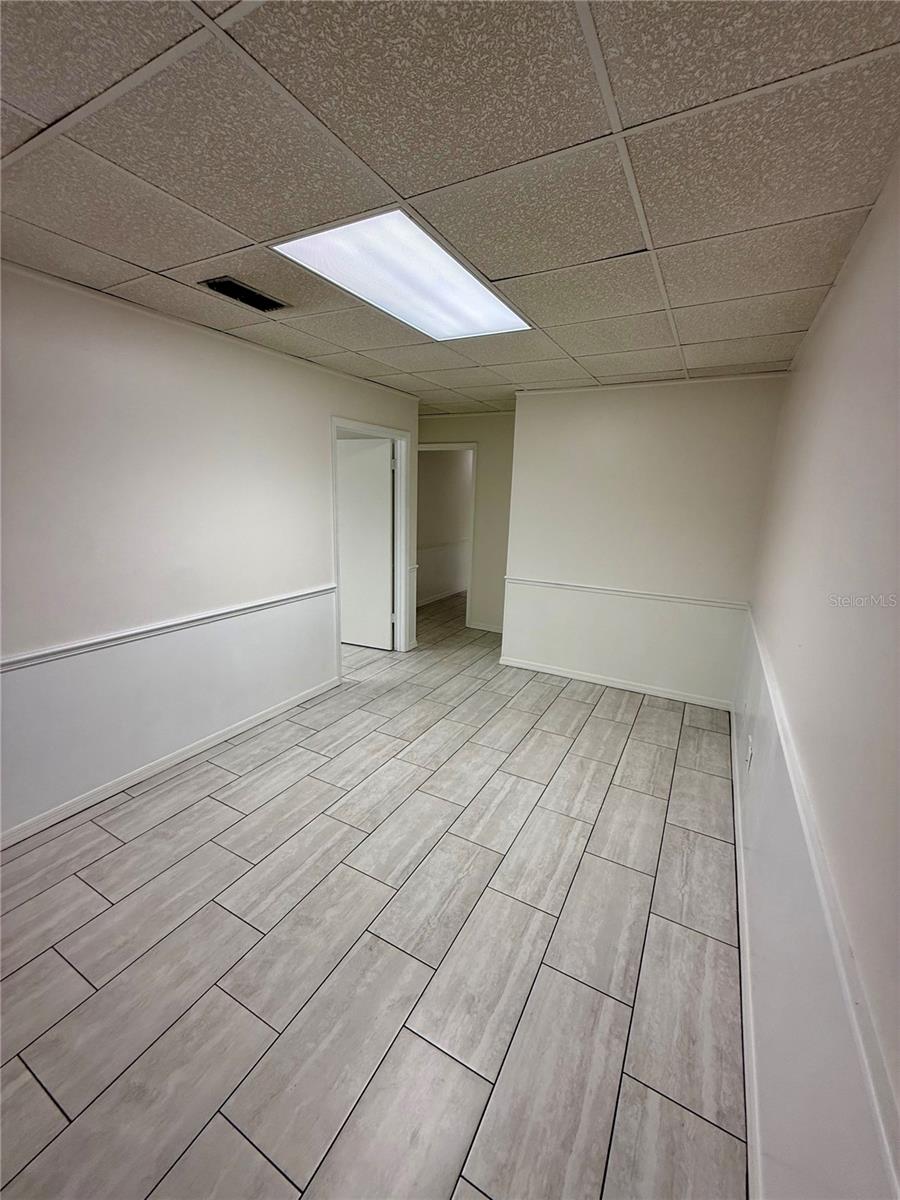 LAKEWOOD PLACE - Commercial Lease