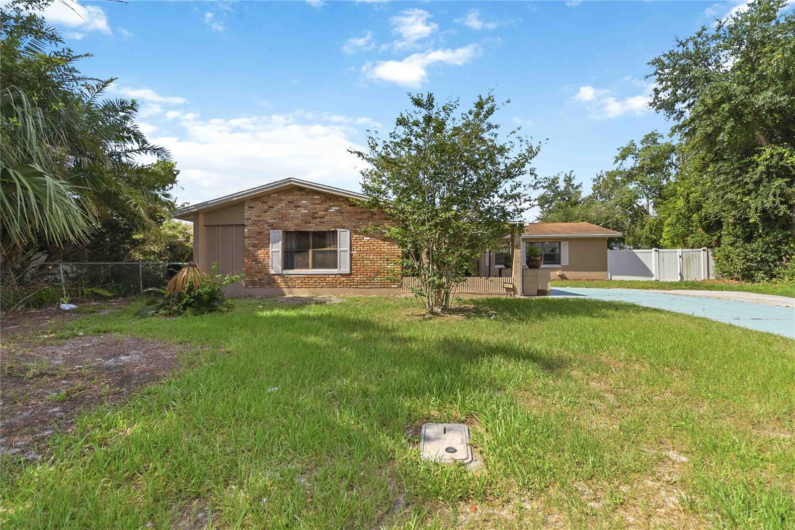 SKY LAKE - Residential