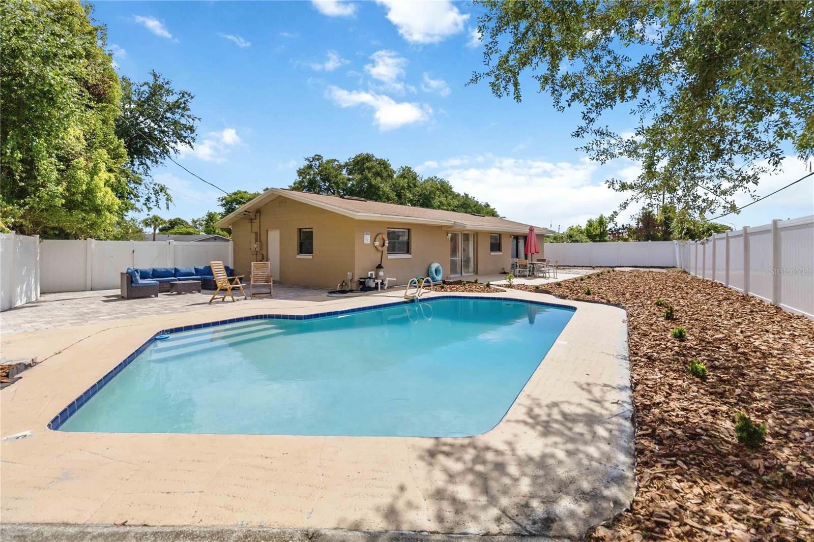SKY LAKE - Residential