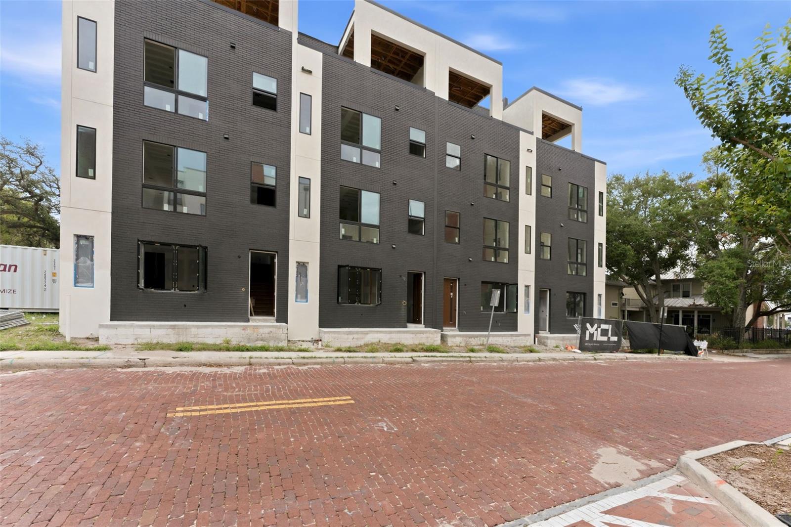 OLA RESIDENCES AT ARMATURE - Residential