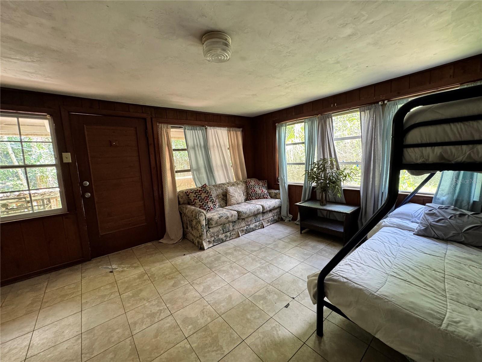 OAK PARK - Residential