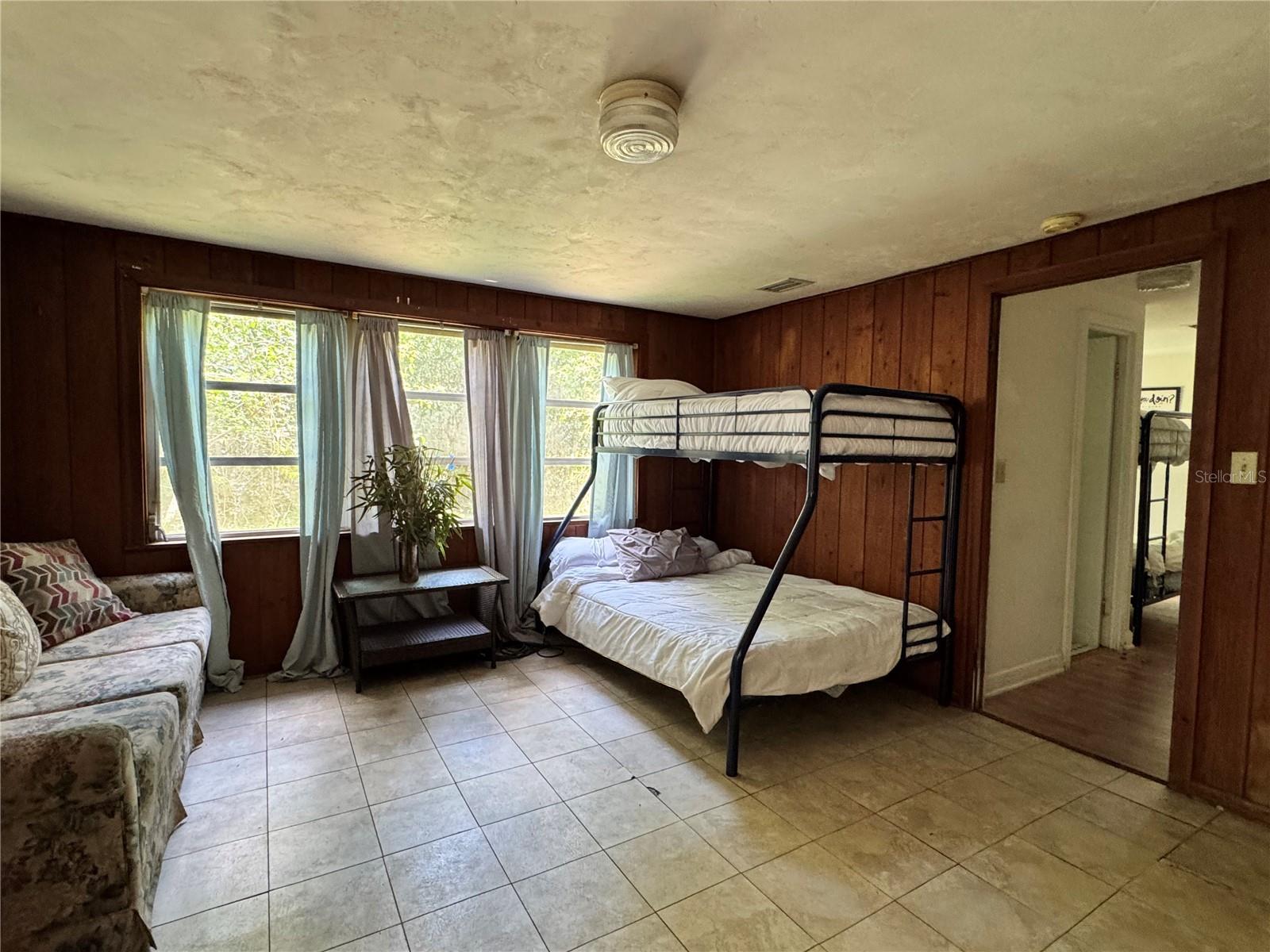OAK PARK - Residential