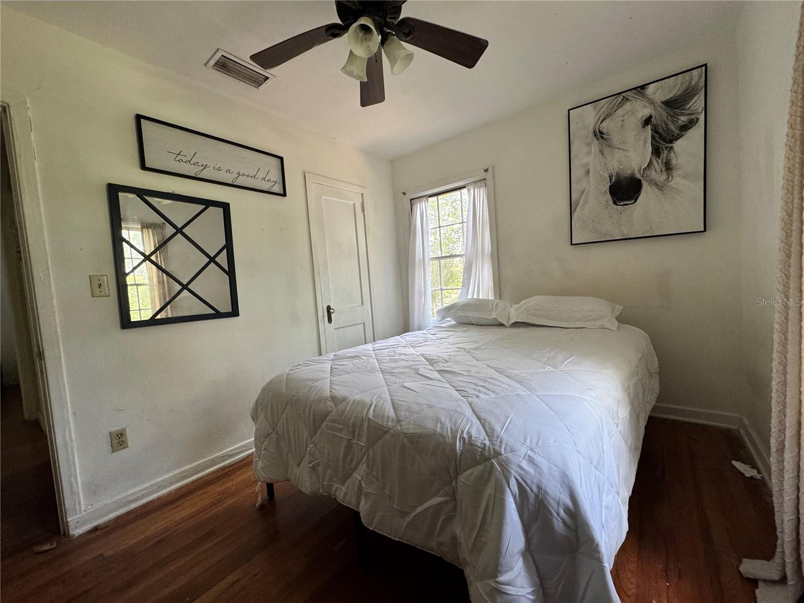 OAK PARK - Residential