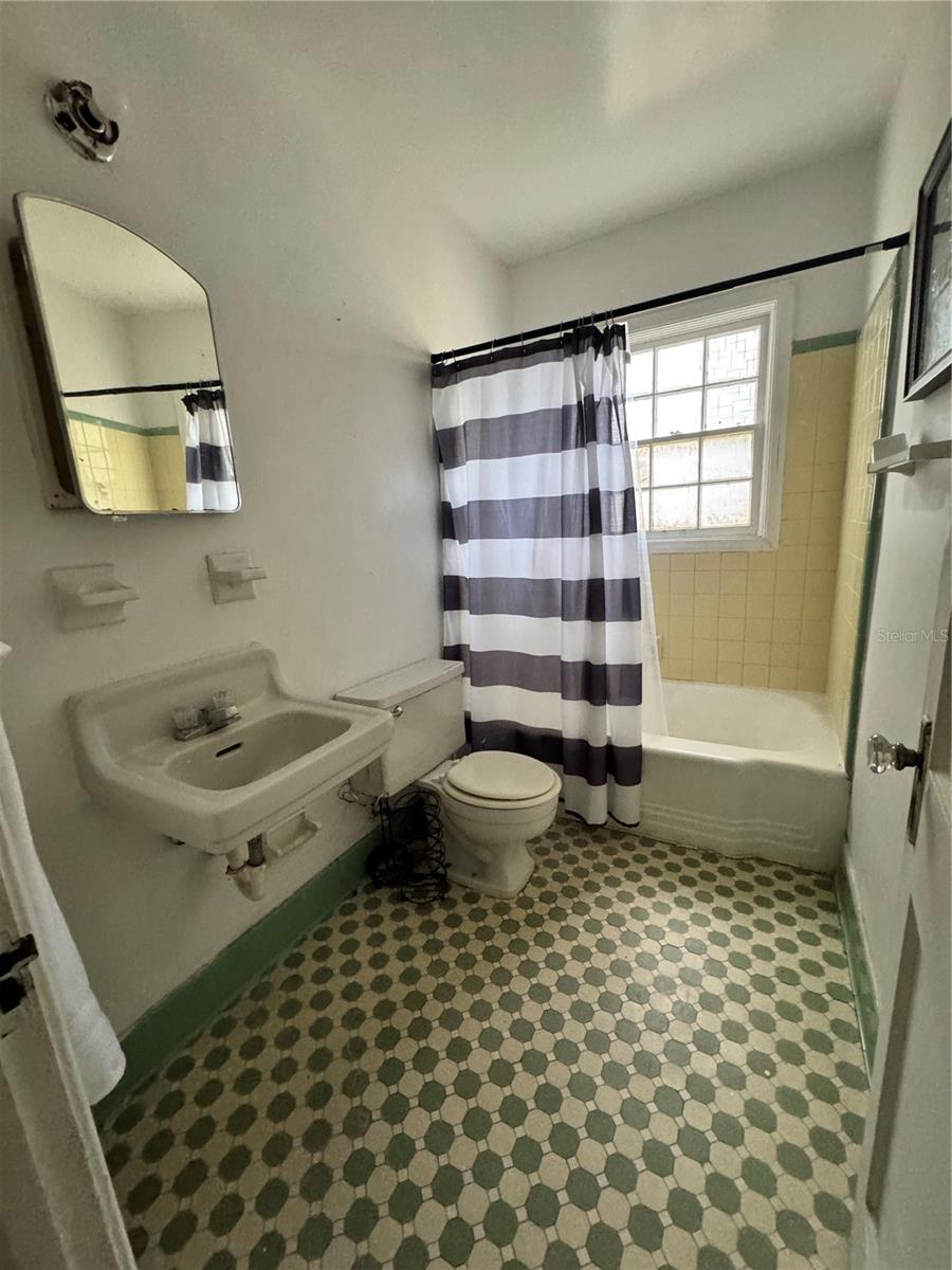 OAK PARK - Residential