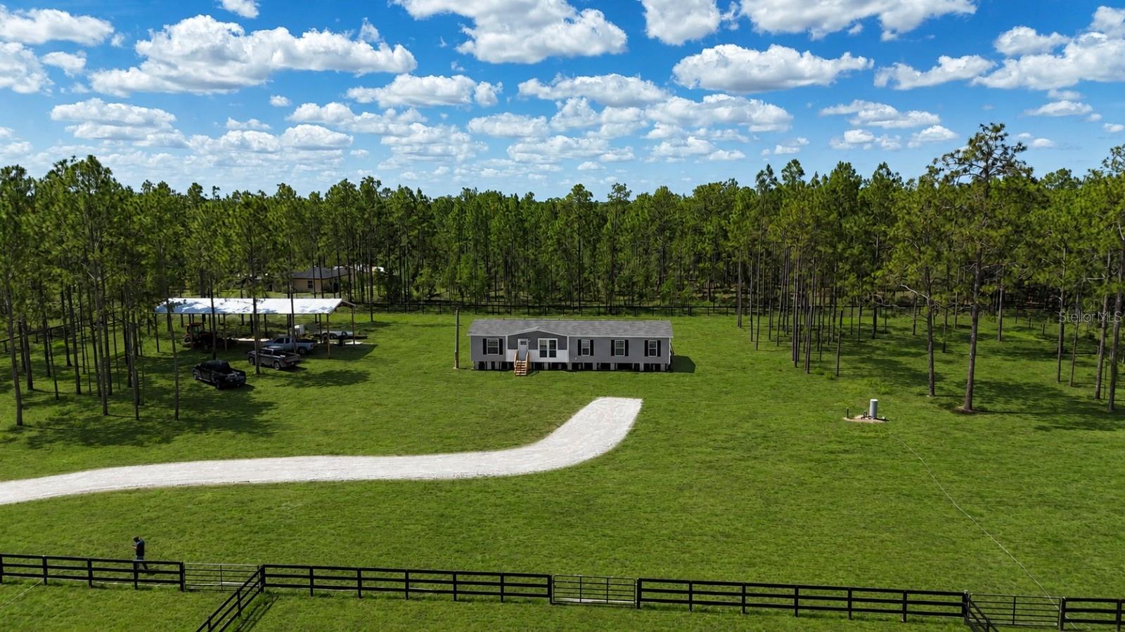 FOX GROVE FARMS AREA (871) - Residential