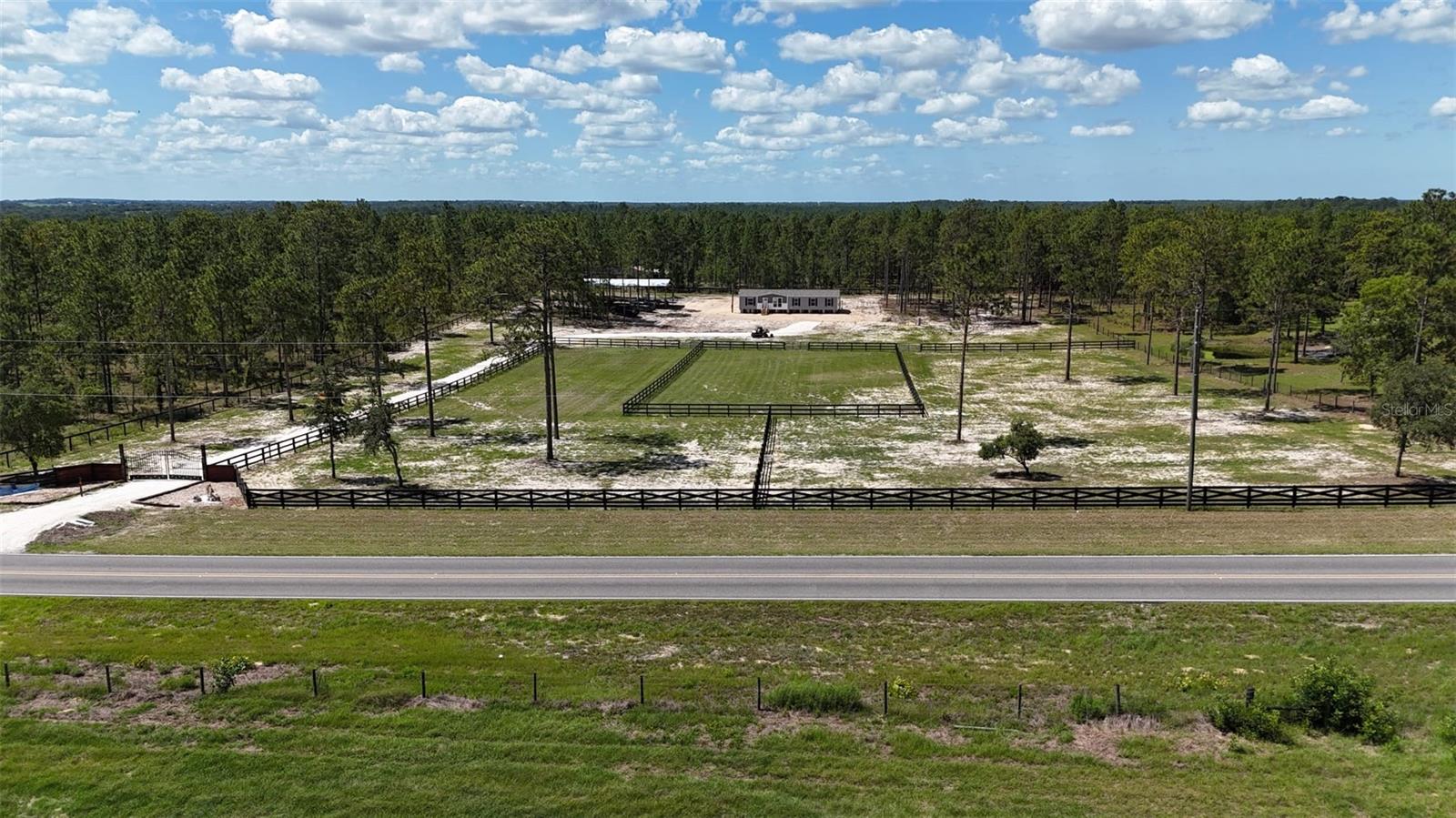 FOX GROVE FARMS AREA (871) - Residential