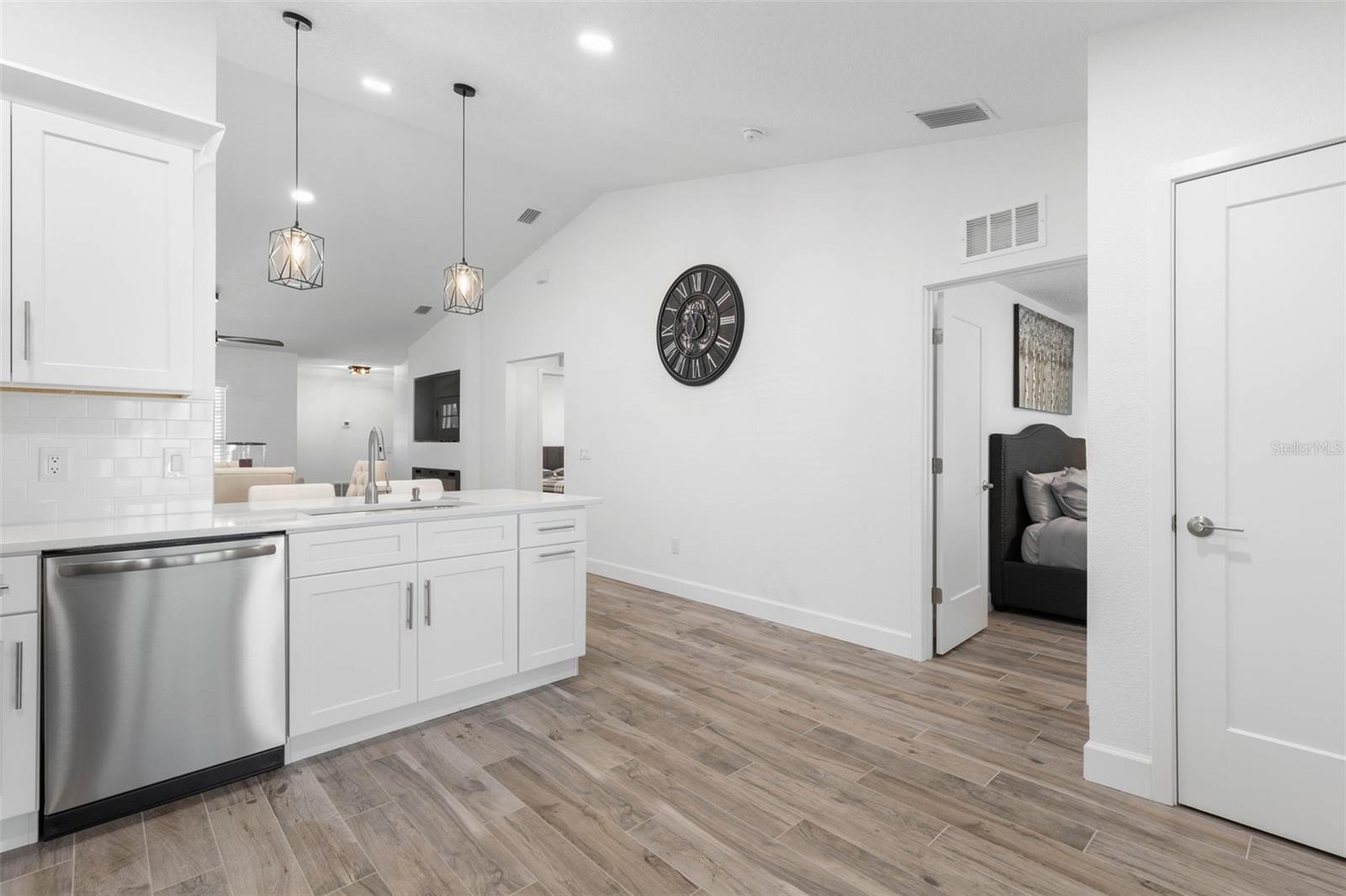 MATANZAS WOOD - Residential Income