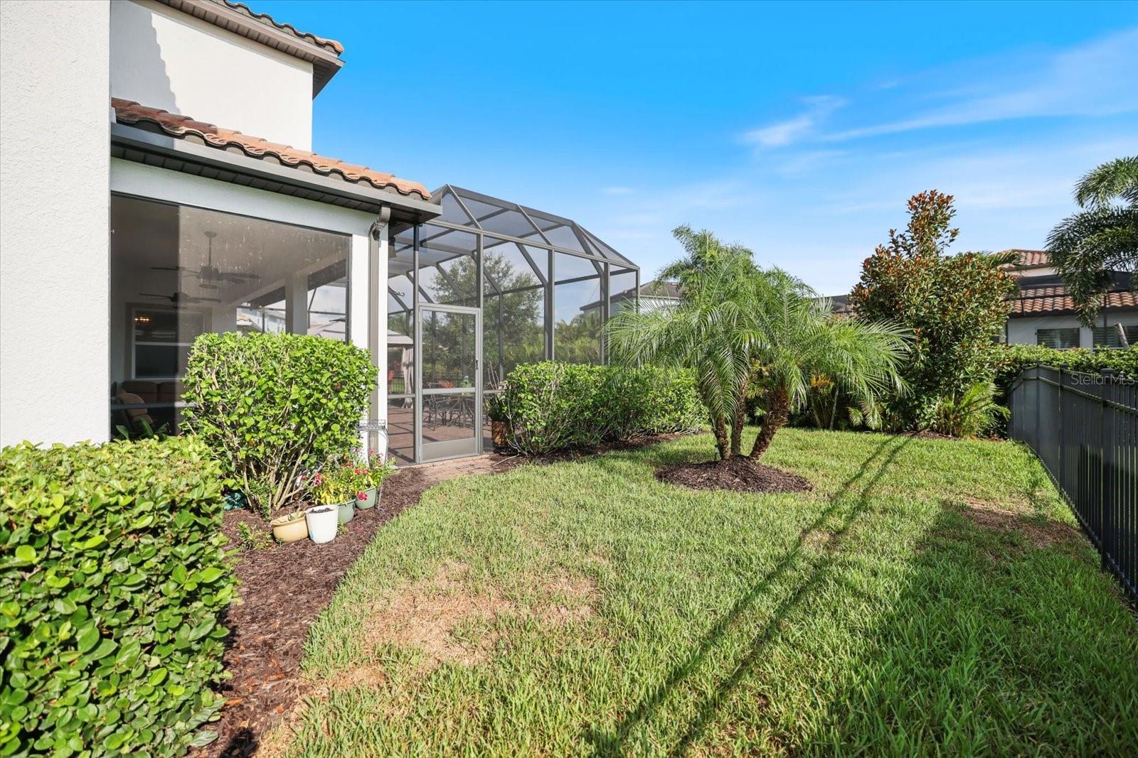 ARBOR GRANDE - Residential