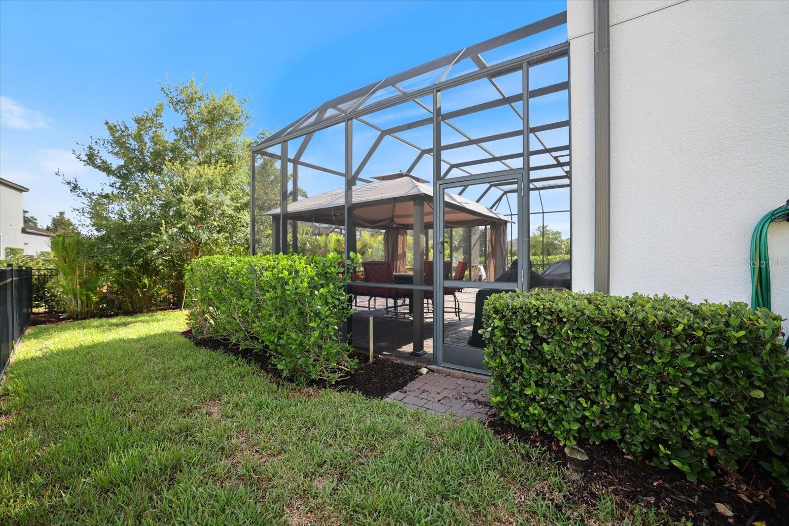 ARBOR GRANDE - Residential