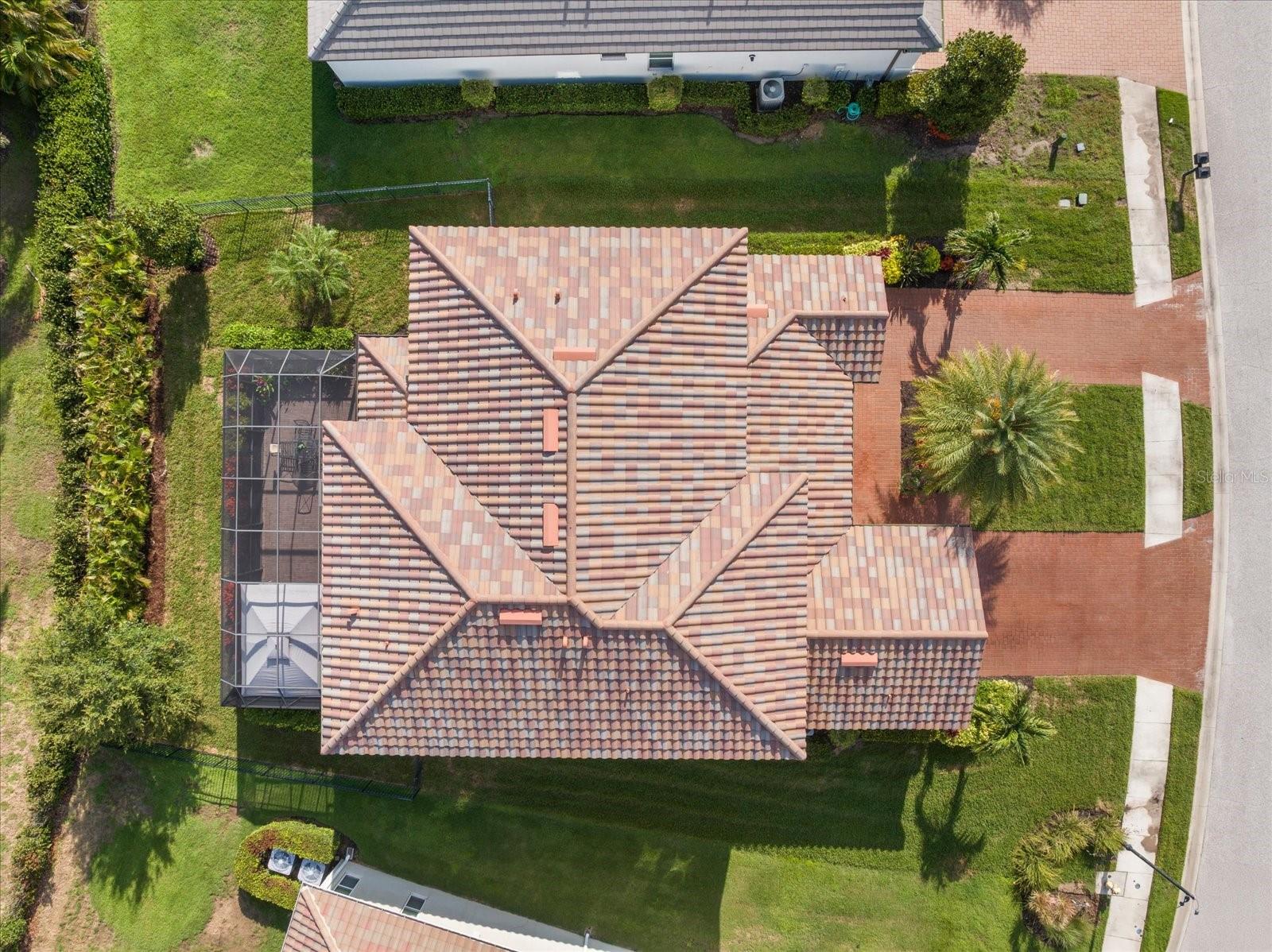 ARBOR GRANDE - Residential