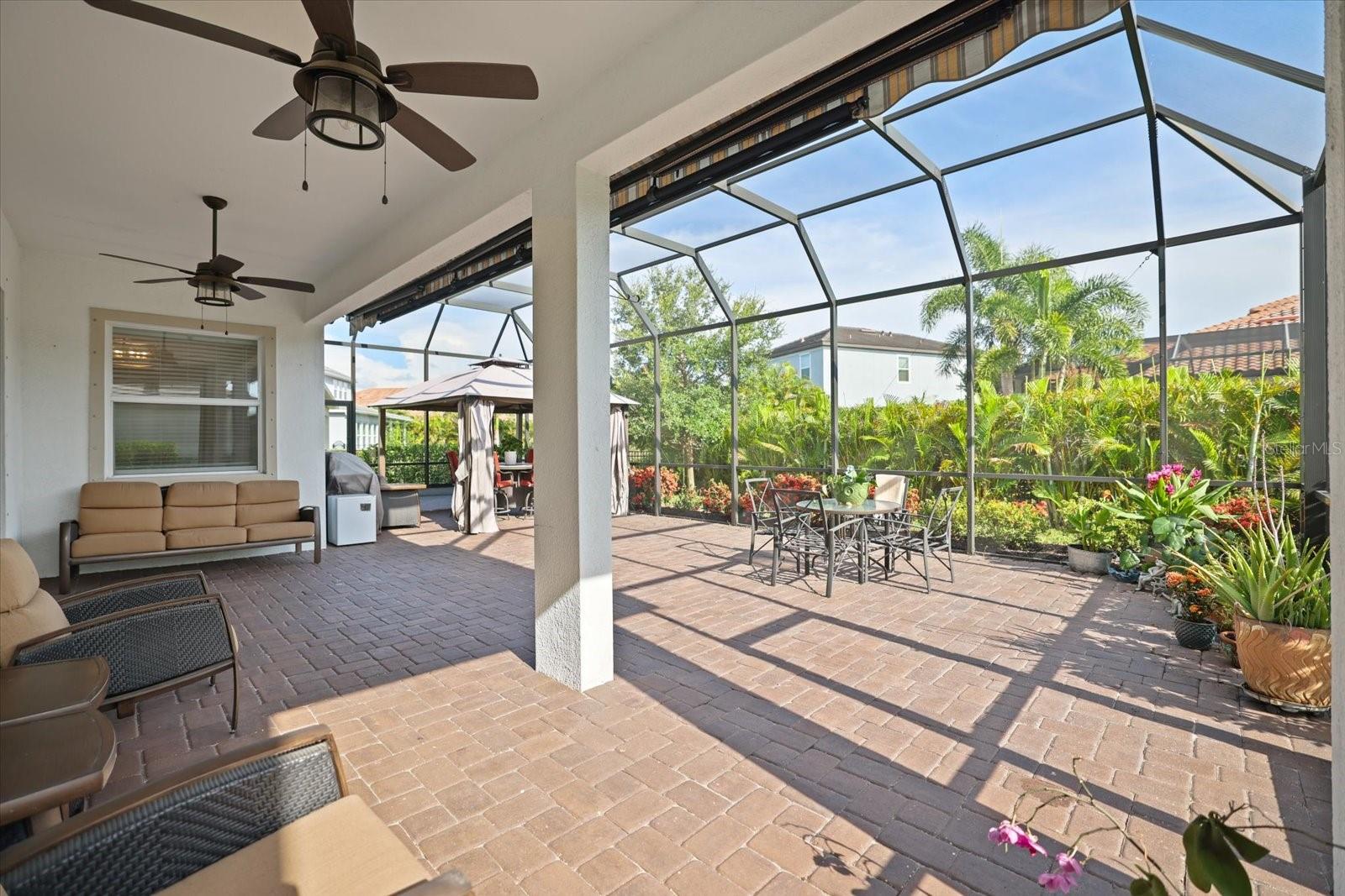 ARBOR GRANDE - Residential