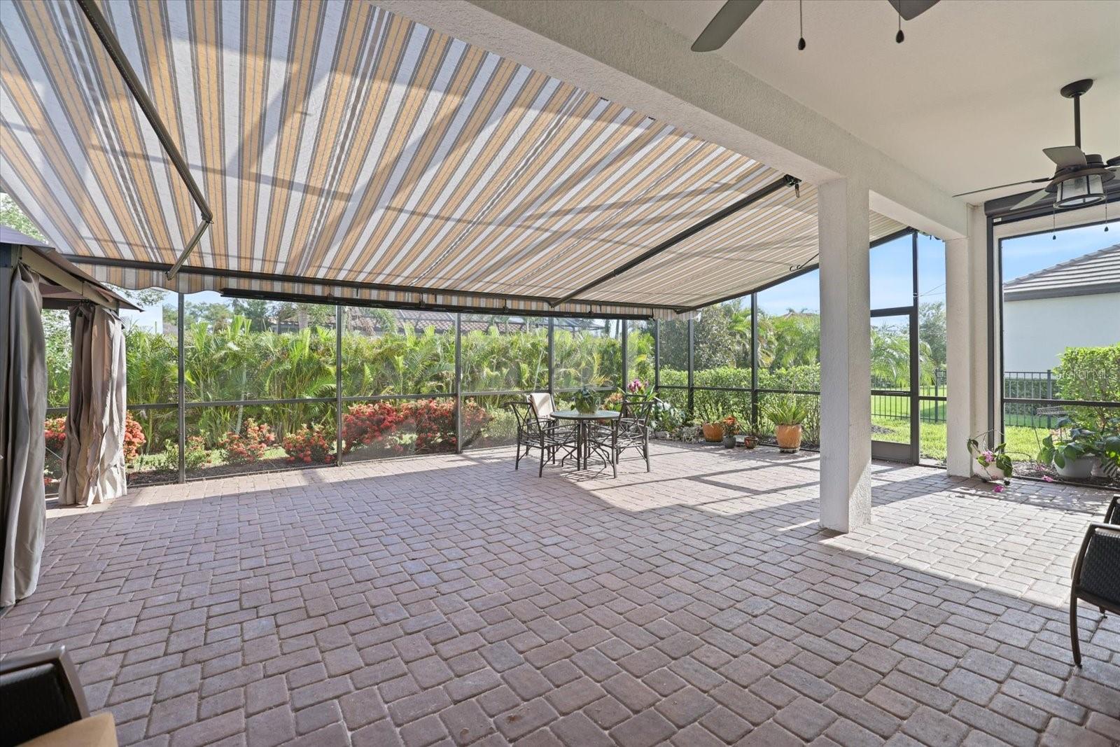 ARBOR GRANDE - Residential