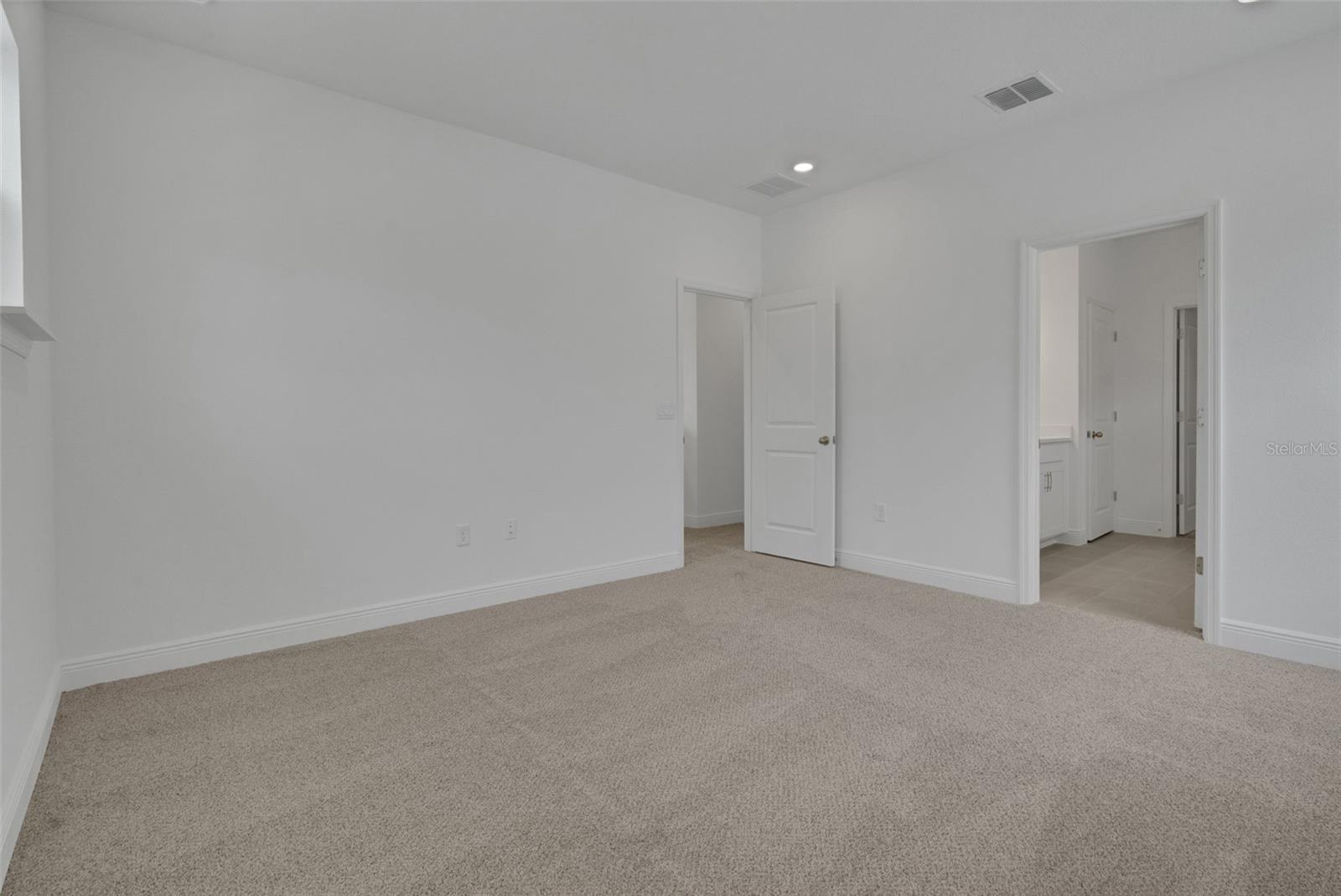 CROSSROADS AT KELLY PARK - Residential