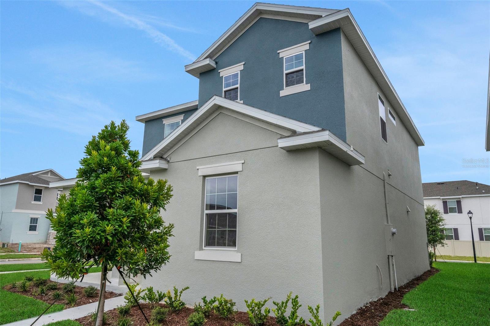 CROSSROADS AT KELLY PARK - Residential