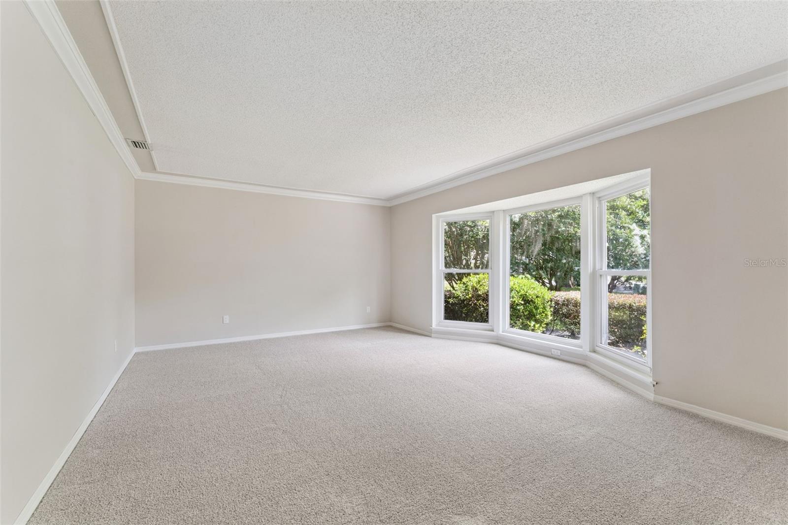 LAKE PEARL ESTATES - Residential