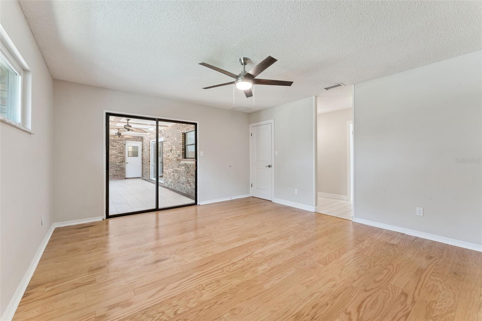 LAKE PEARL ESTATES - Residential