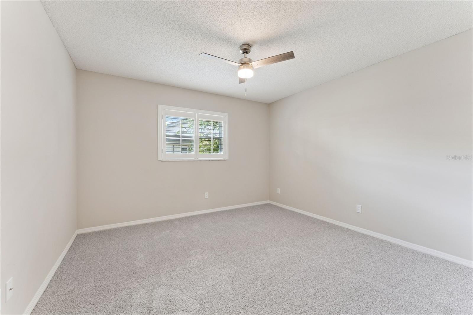 LAKE PEARL ESTATES - Residential