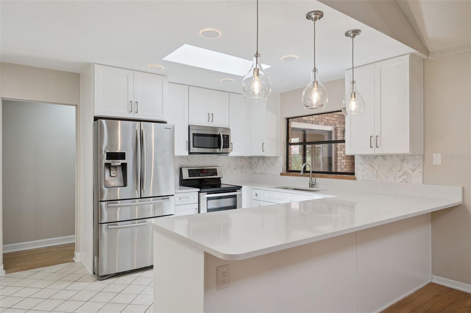 LAKE PEARL ESTATES - Residential