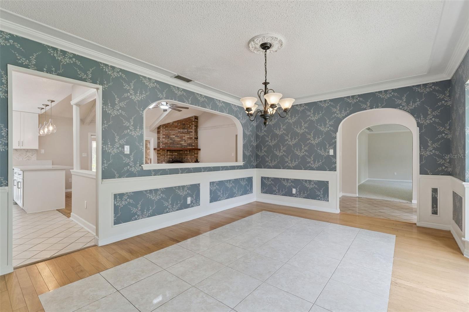 LAKE PEARL ESTATES - Residential