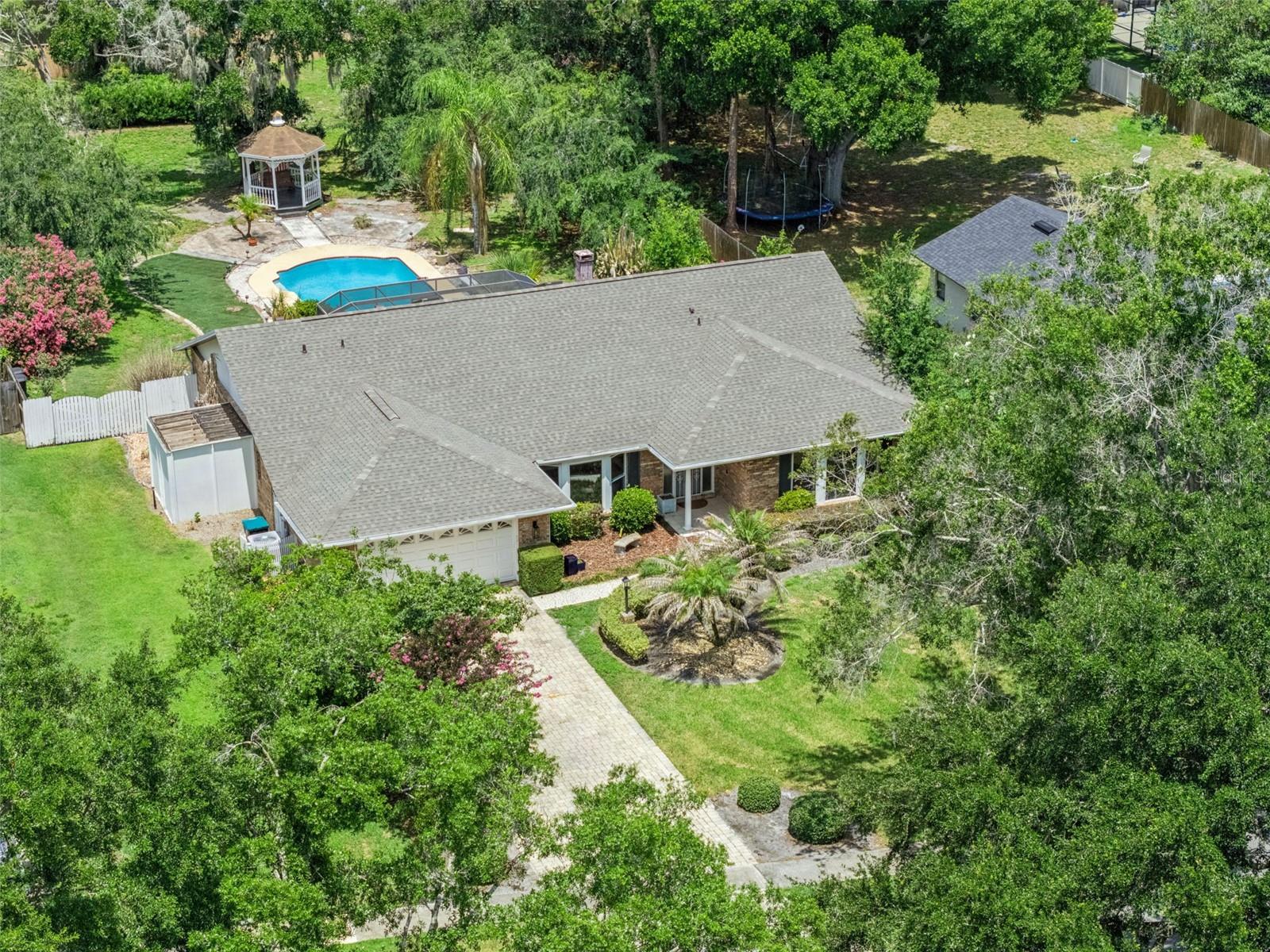 LAKE PEARL ESTATES - Residential