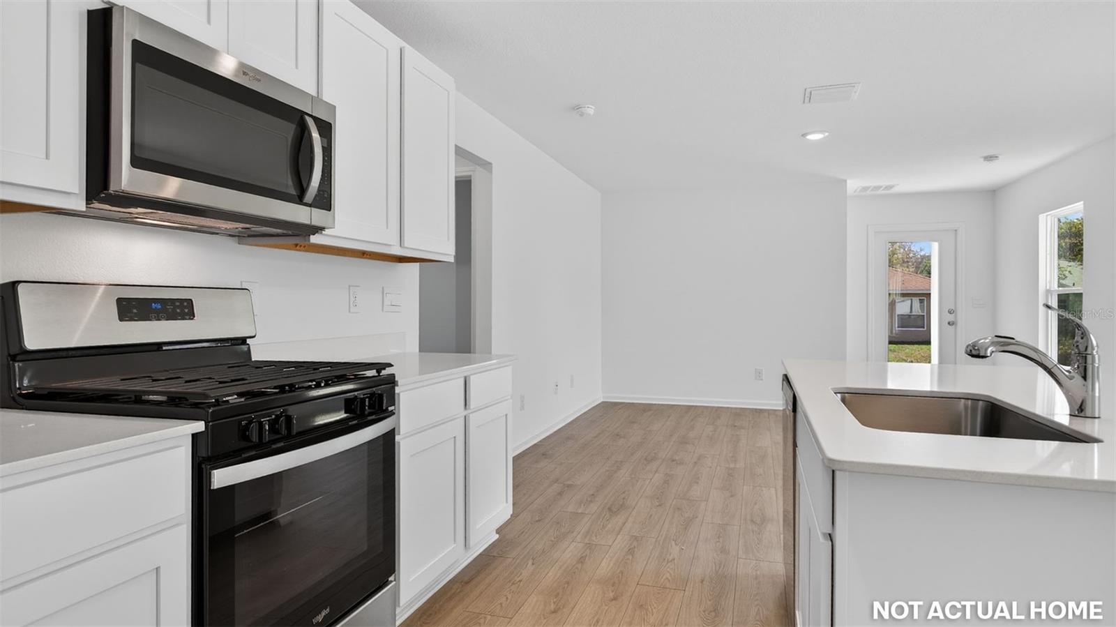 GRAND RESERVE AND GOLF CLUB - Residential