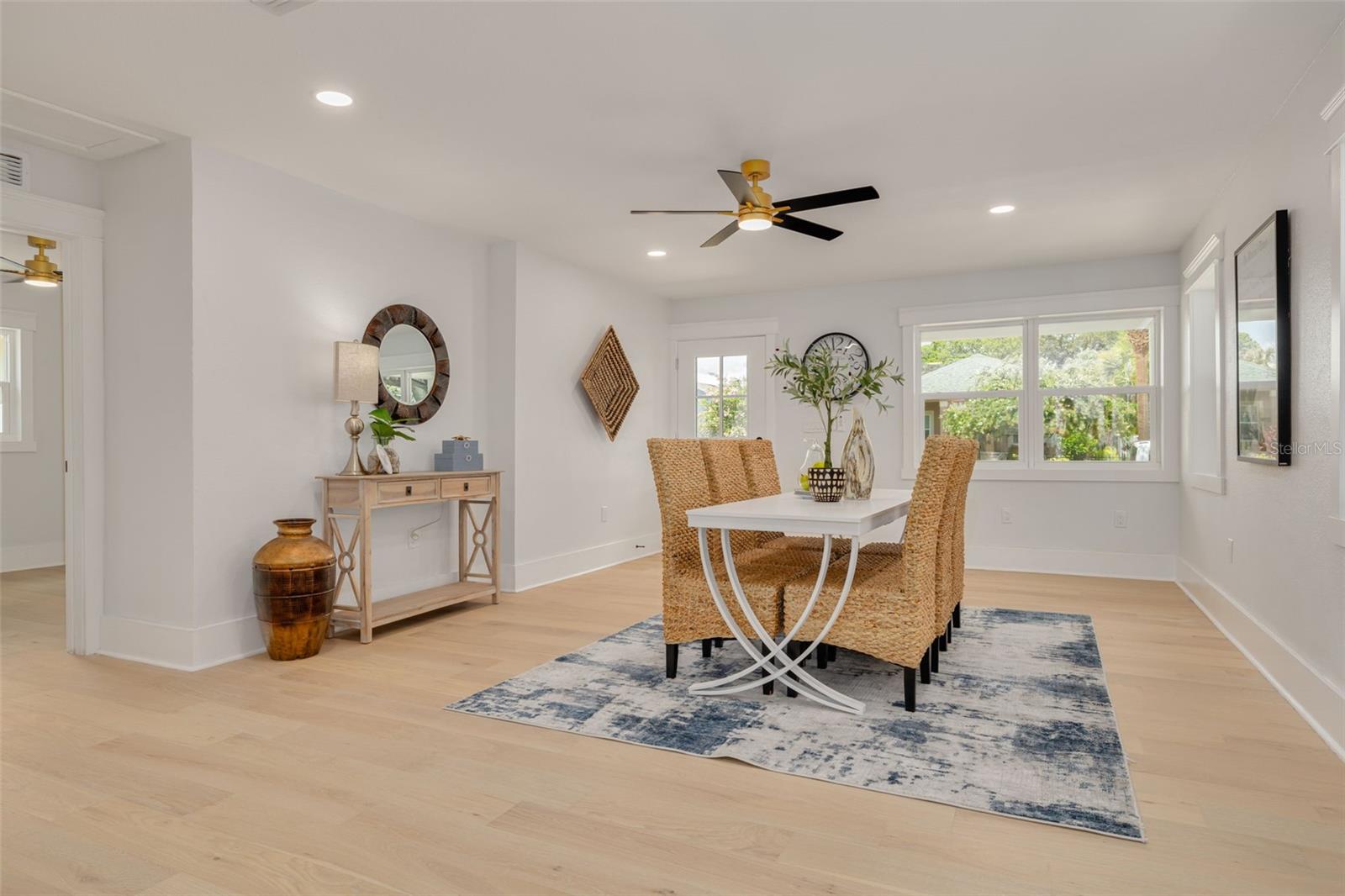 COLONIAL PLACE REV - Residential