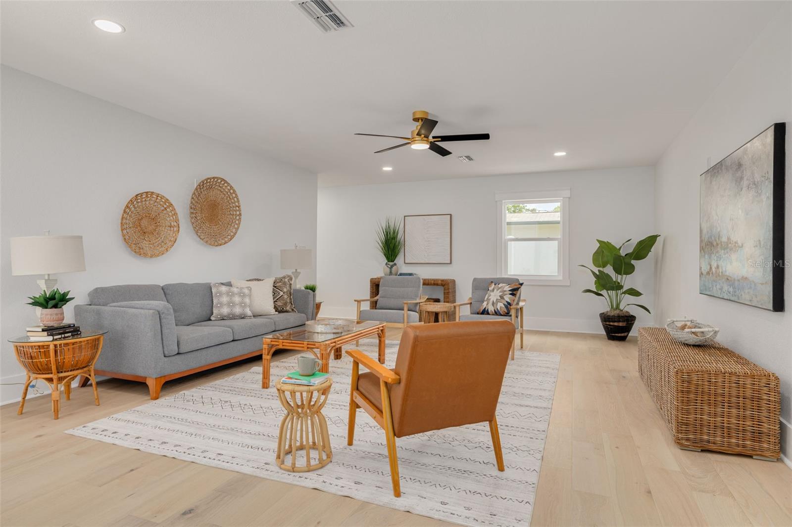 COLONIAL PLACE REV - Residential