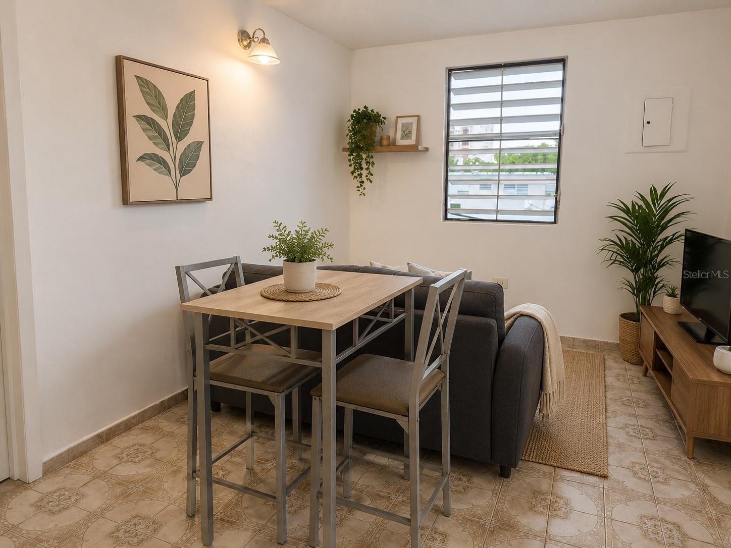 One or more photo(s) has been virtually staged. Charming one-bedroom apartment located in the heart of San Juan, offering comfort, convenience, and island living at its best. This cozy residence features a bright living area with excellent natural light, a functional kitchen with ample cabinet space, and a spacious bedroom designed for relaxation. The apartment also includes a full bathroom, tiled floors throughout, and secure windows that allow for refreshing Caribbean breezes.

Perfectly situated near restaurants, shopping centers, beaches, and major highways, this property provides easy access to everything San Juan has available. Whether you are looking for a comfortable primary residence, vacation getaway, or rental investment, this apartment combines affordability with an unbeatable location.

Enjoy the vibrant lifestyle of San Juan while living in a space that feels welcoming and practical.