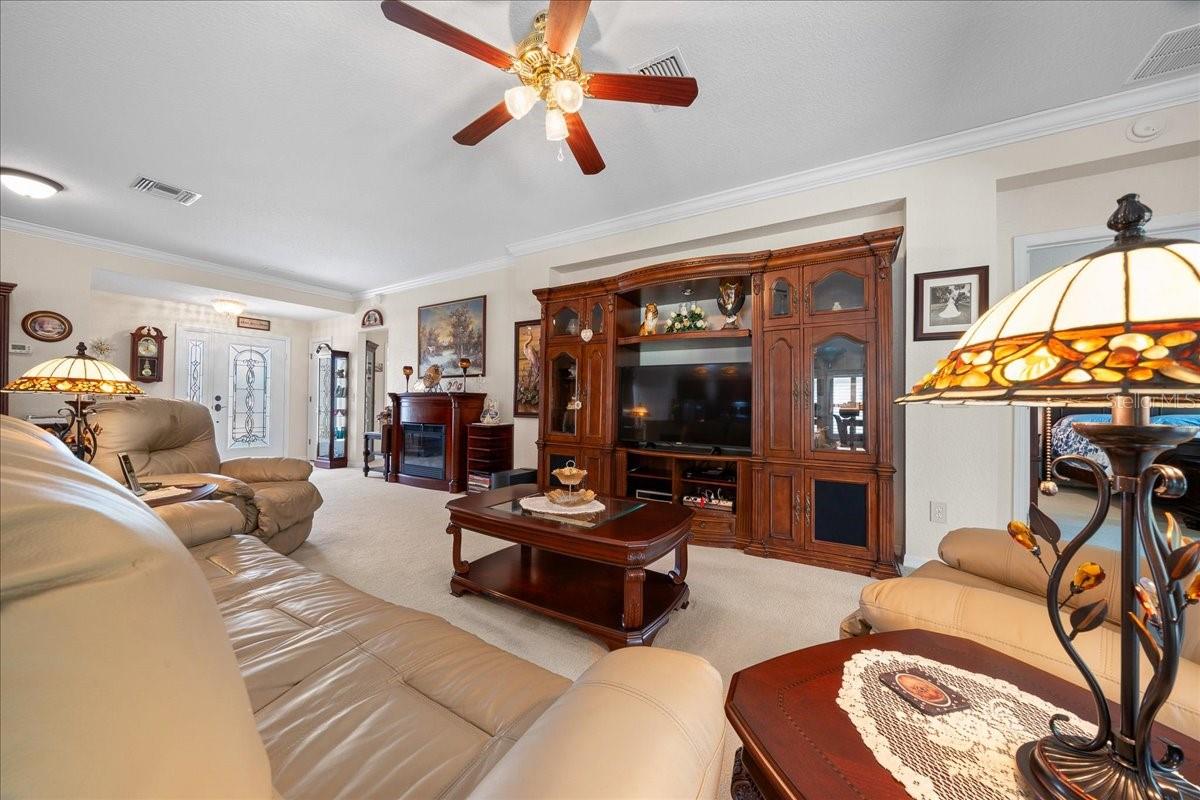 SPRUCE CREEK COUNTRY CLUB SHERWOOD REP - Residential