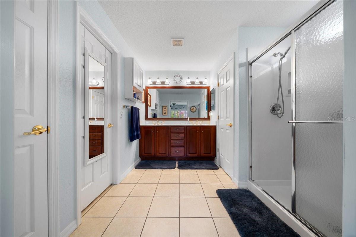 SPRUCE CREEK COUNTRY CLUB SHERWOOD REP - Residential