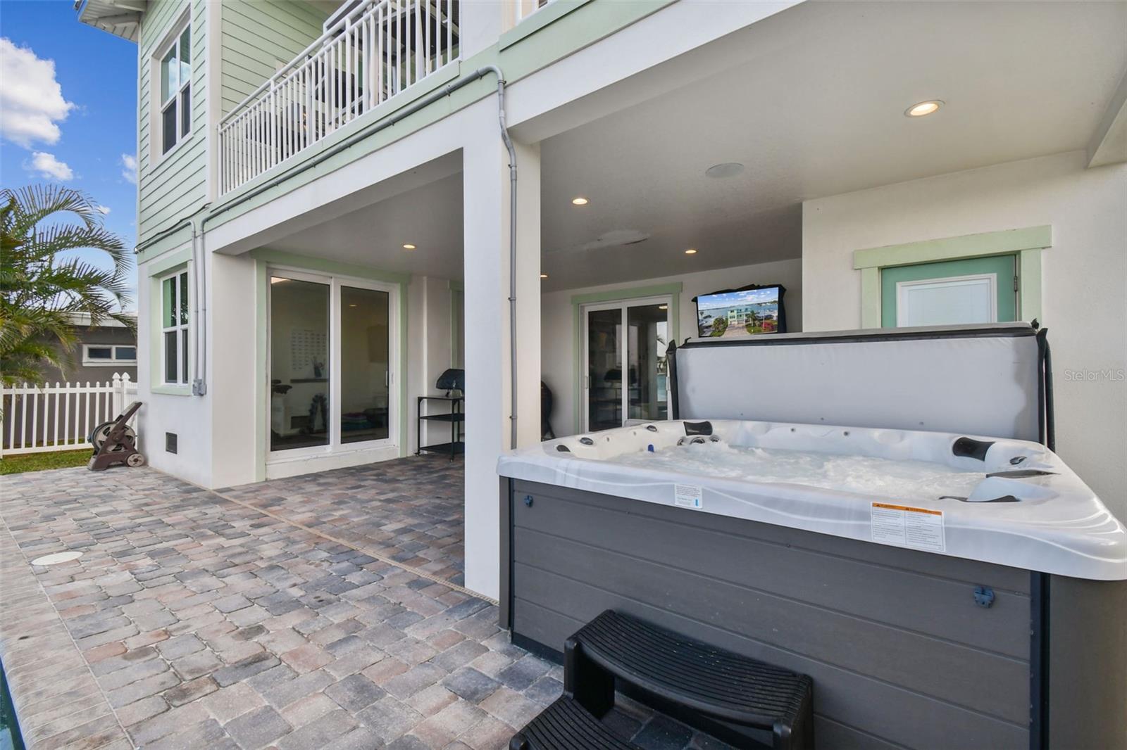 GULF SHORES 6TH ADD - Residential