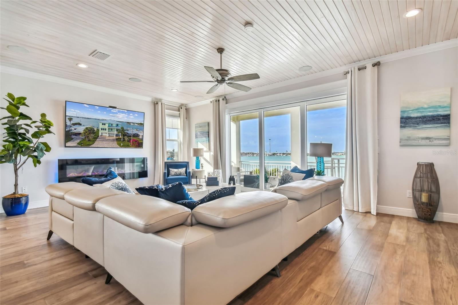 GULF SHORES 6TH ADD - Residential