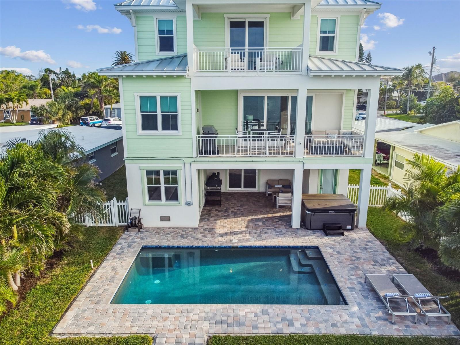 GULF SHORES 6TH ADD - Residential
