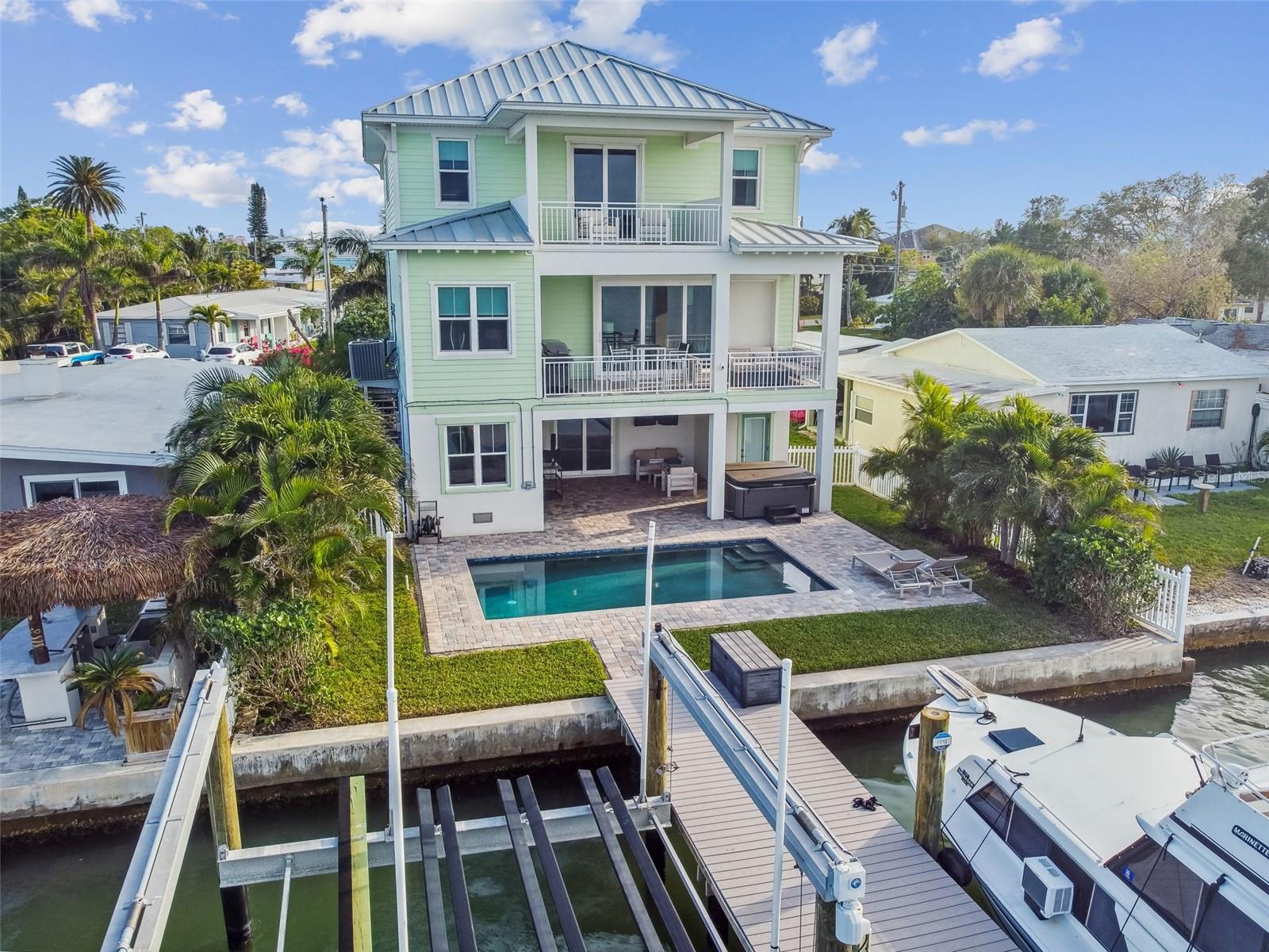 GULF SHORES 6TH ADD - Residential