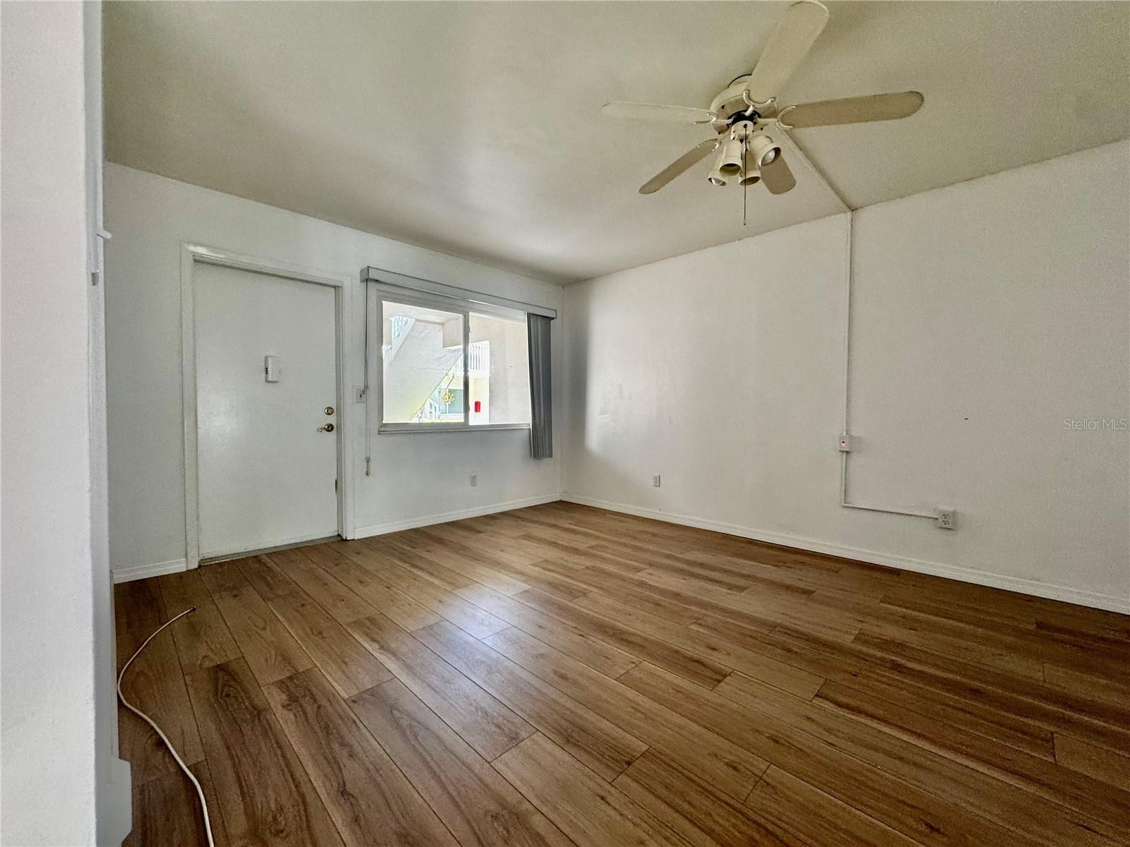 PASADENA PLAZA CONDO - Residential