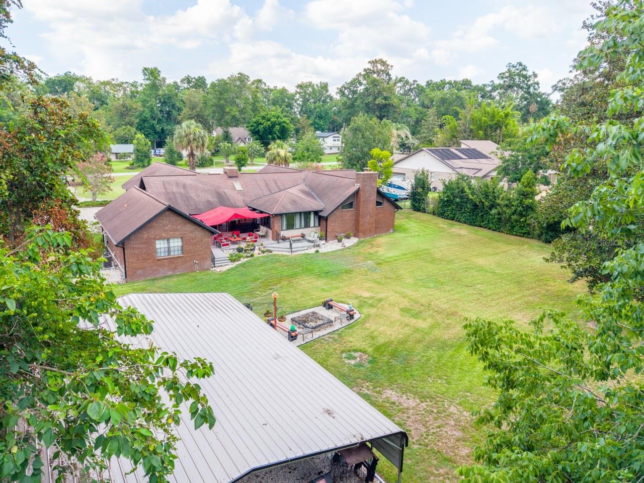 DEEP WOODS - Residential